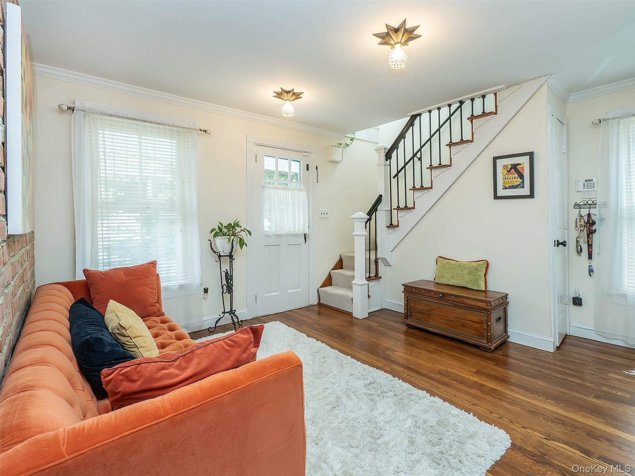  24 Maple Avenue, Sea Cliff, NY, 11579 - 物件實景