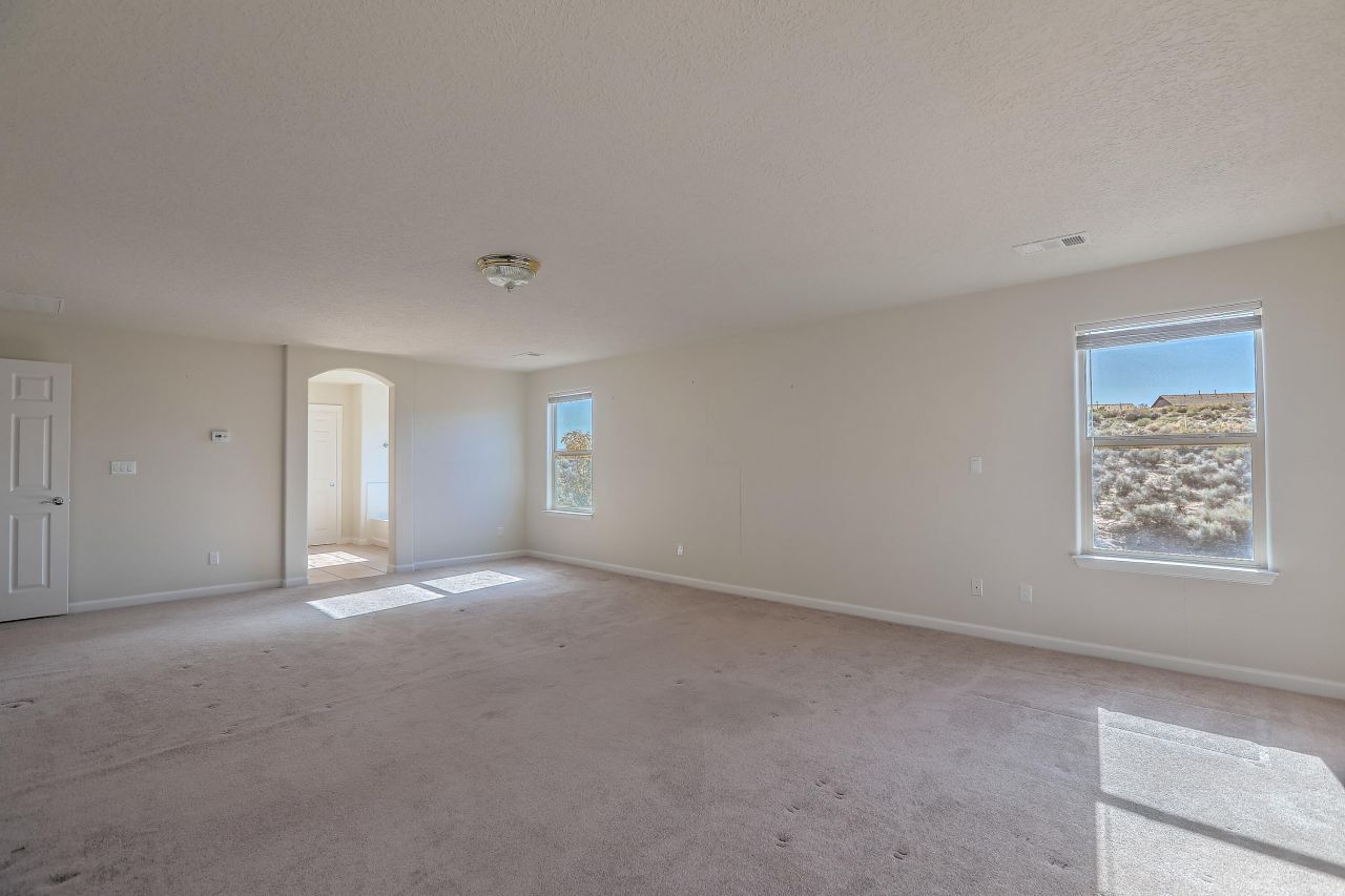 Rio Rancho, New Mexico, 87124, United States, 4 Bedrooms Bedrooms, ,3 BathroomsBathrooms,Residential,For Sale,1987621