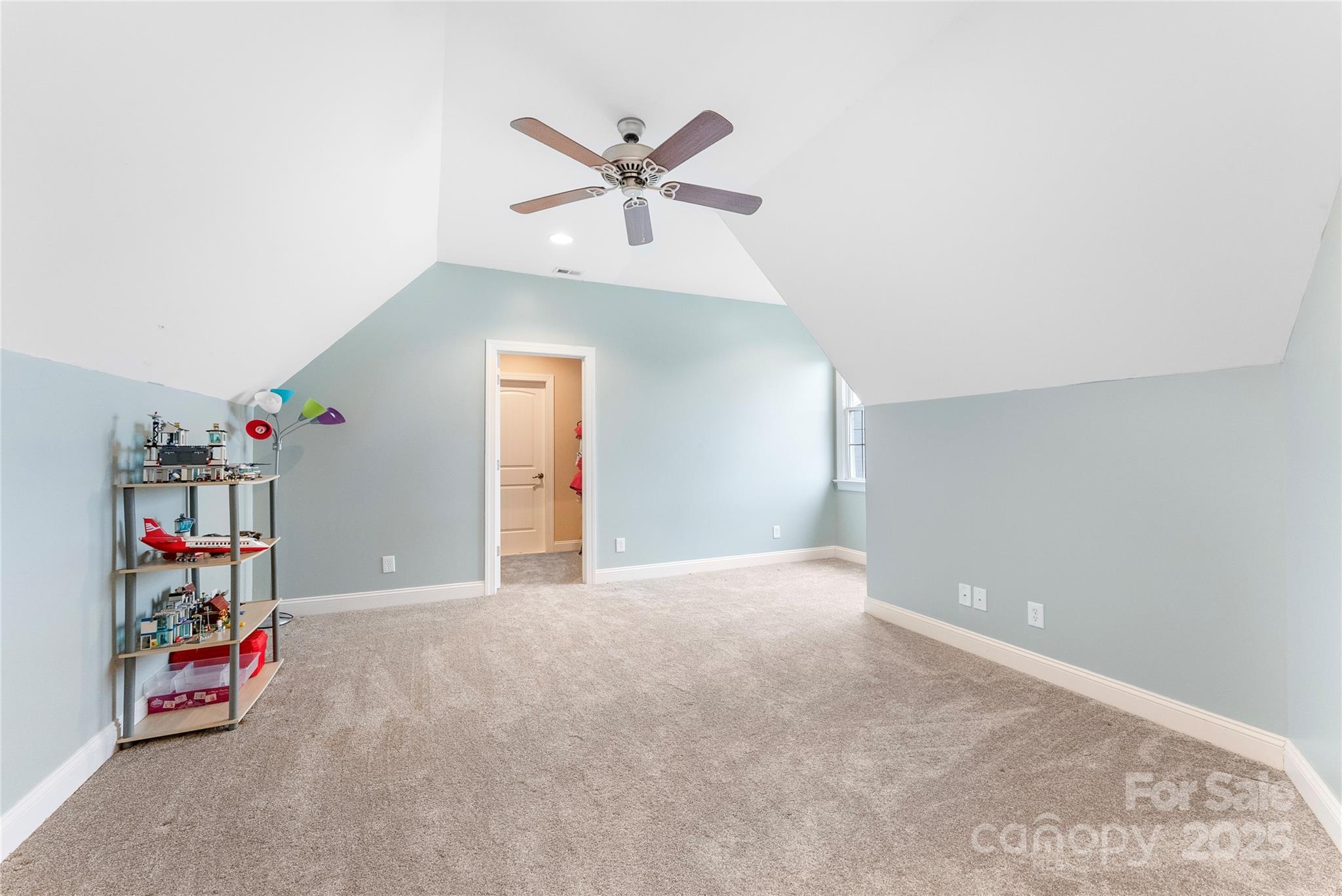 Shelby, North Carolina, 28150, United States, 5 Bedrooms Bedrooms, ,5 BathroomsBathrooms,Residential,For Sale,1710055