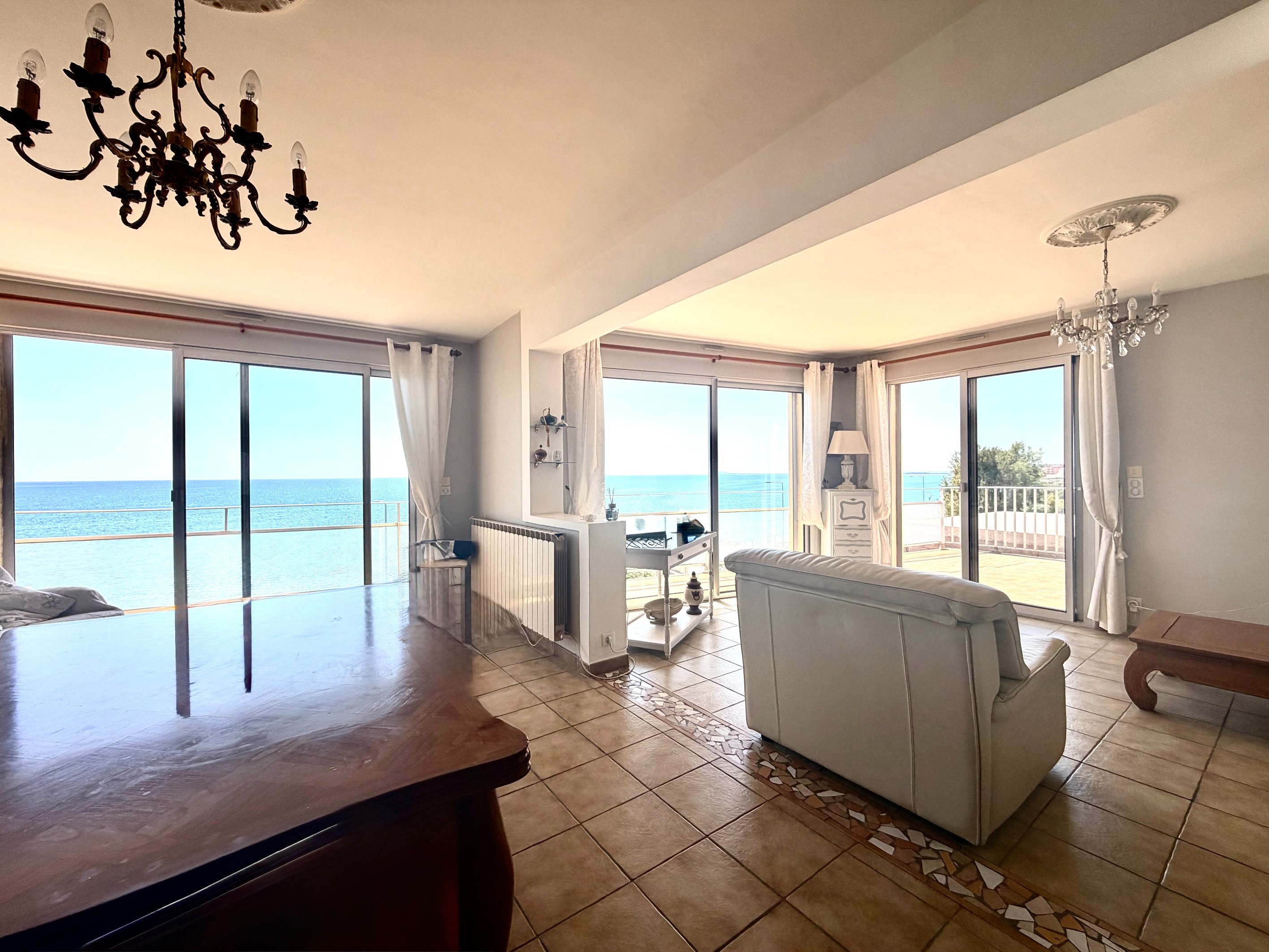  First line with sea view, 5-room duplex apartment... - 物件實景