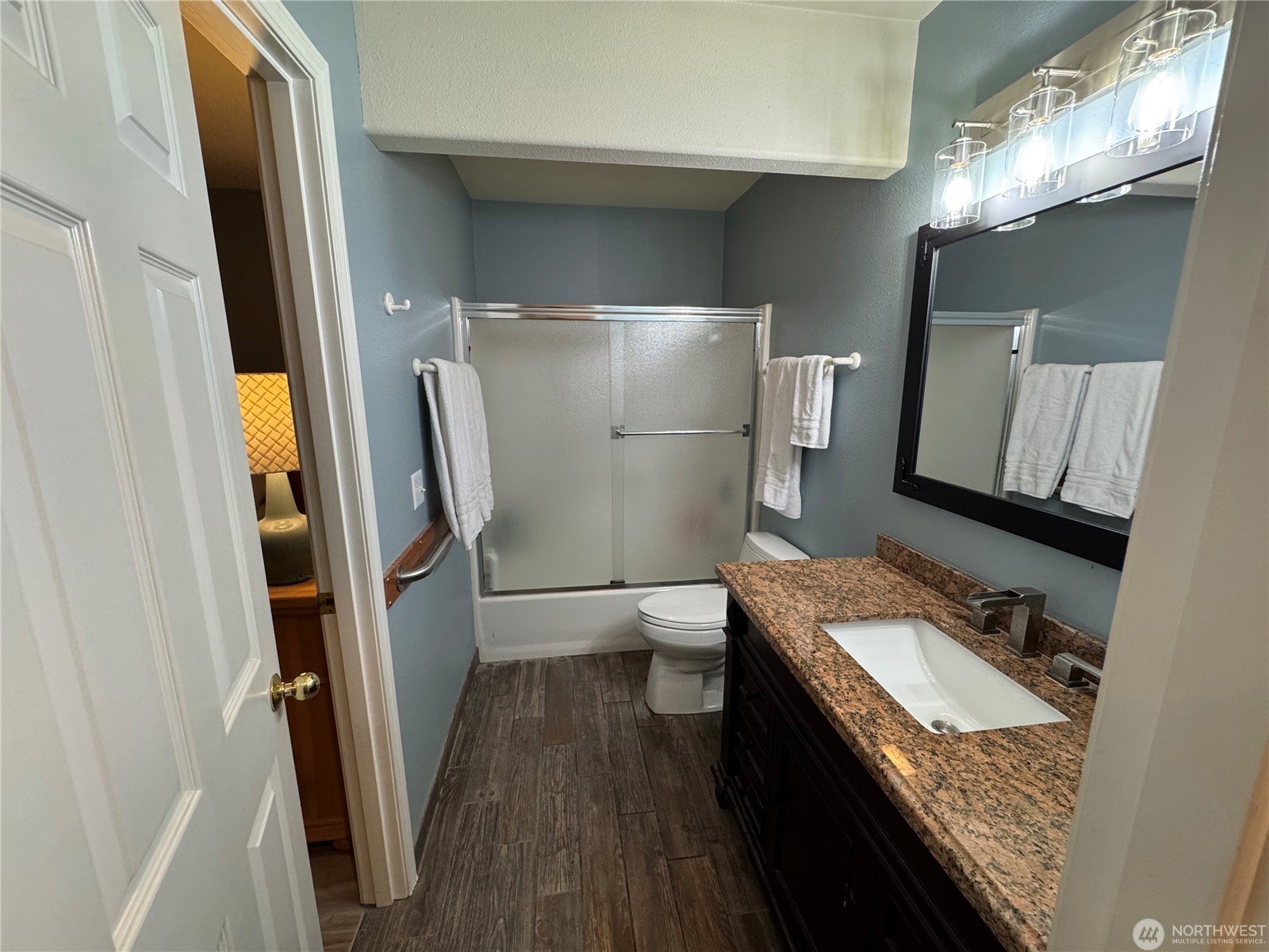 Long Beach, Washington, 98631, United States, 3 Bedrooms Bedrooms, ,2 BathroomsBathrooms,Residential,For Sale,1895276