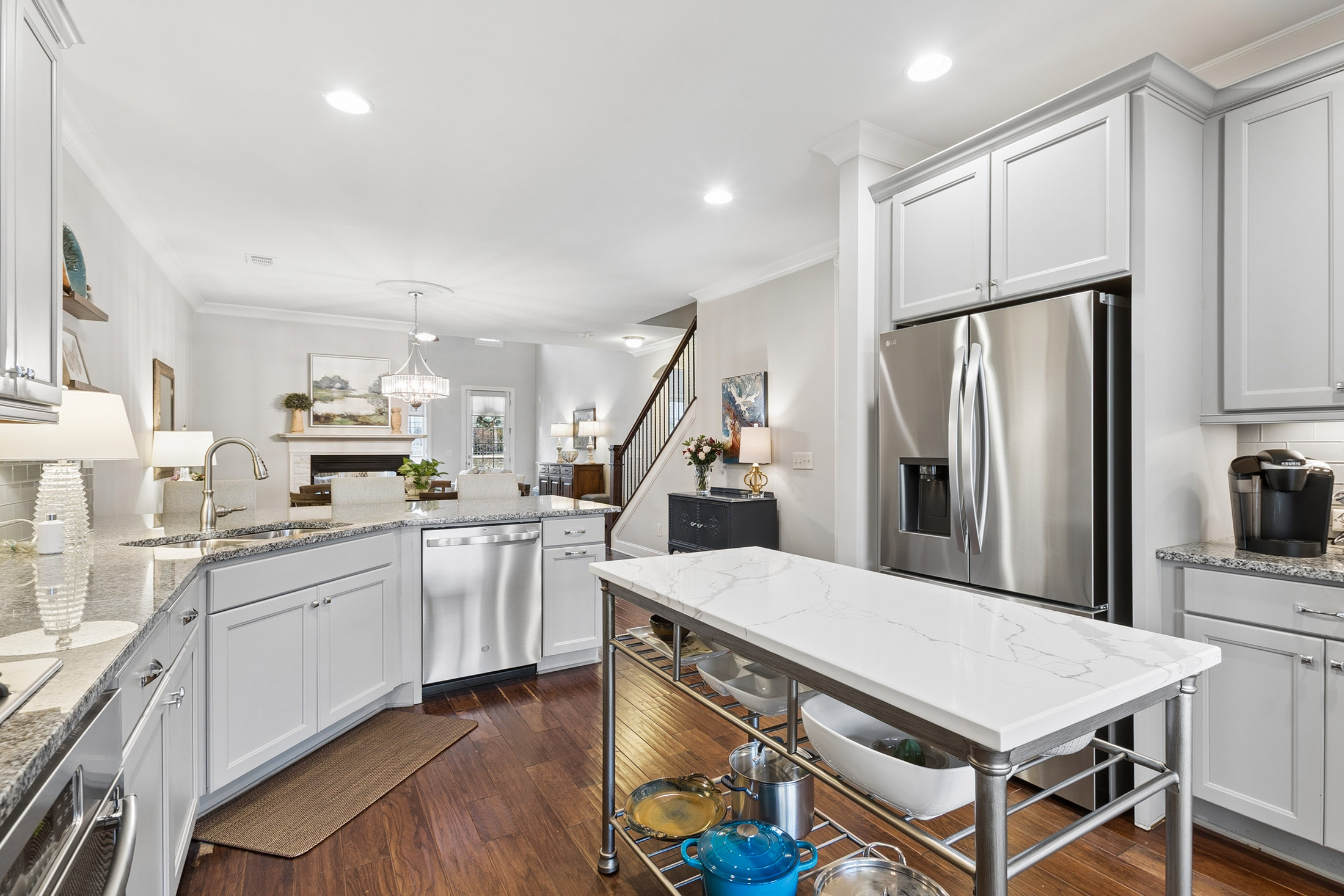  Charming Cape Cod Cottage Style Townhome - 物件實景