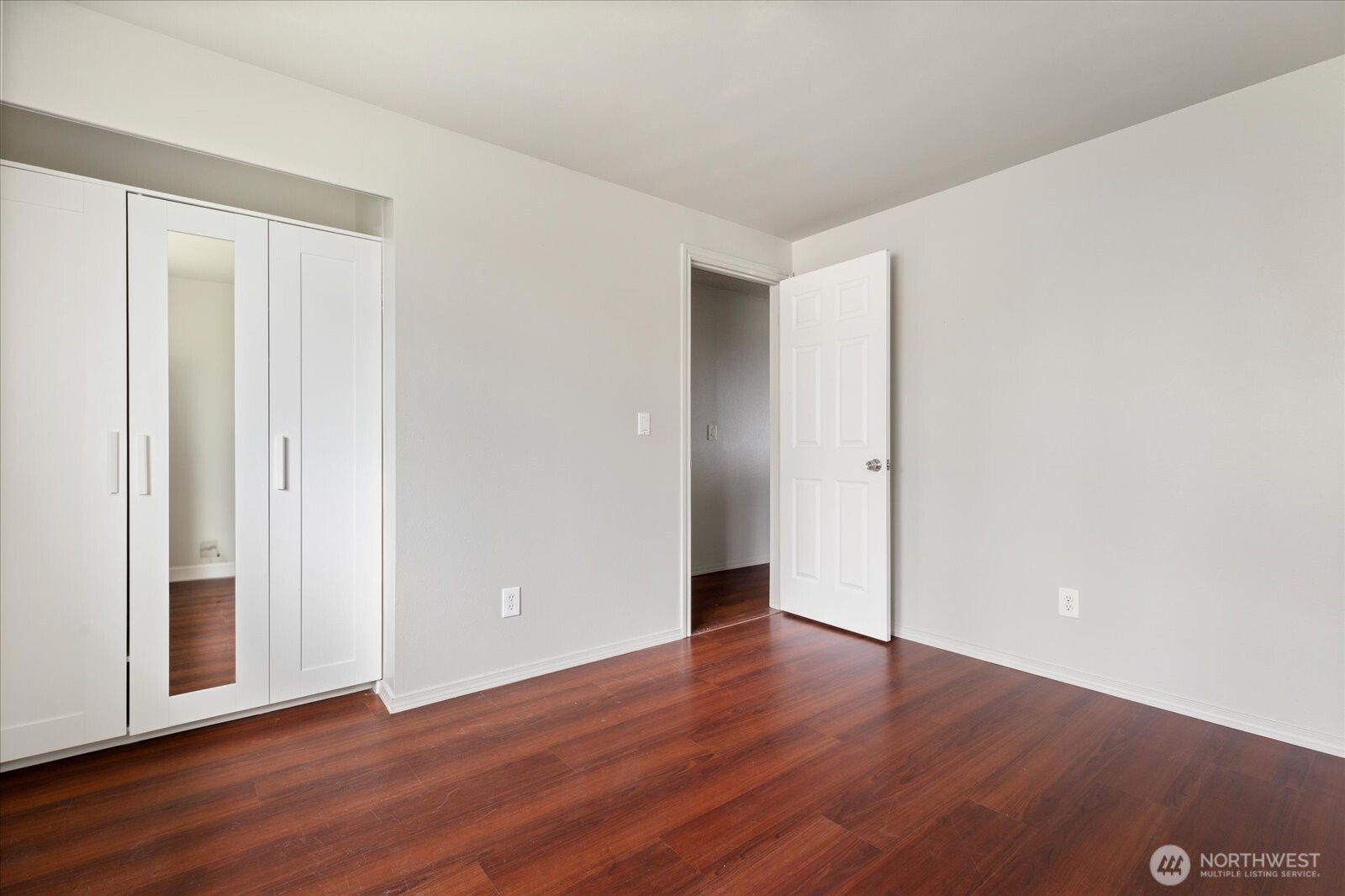 Oak Harbor, Washington, 98277, United States, 3 Bedrooms Bedrooms, ,2 BathroomsBathrooms,Residential,For Sale,1996156