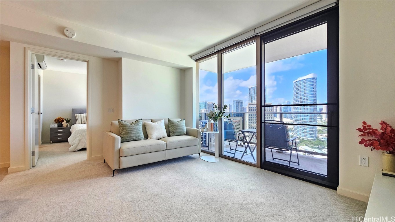 Honolulu, Hawaii, 96814, United States, 2 Bedrooms Bedrooms, ,2 BathroomsBathrooms,Residential,For Sale,1699927