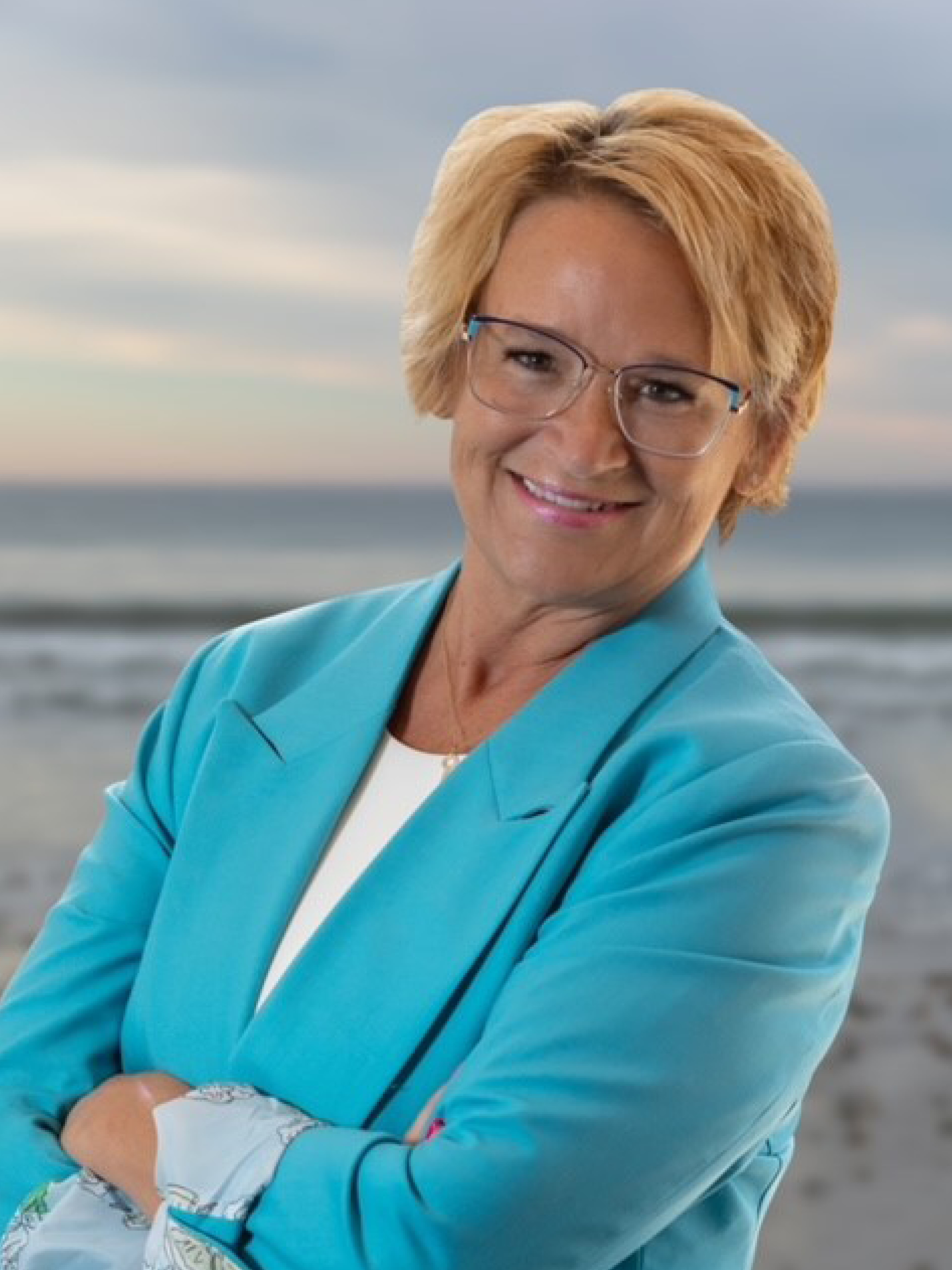 Sandra Smith