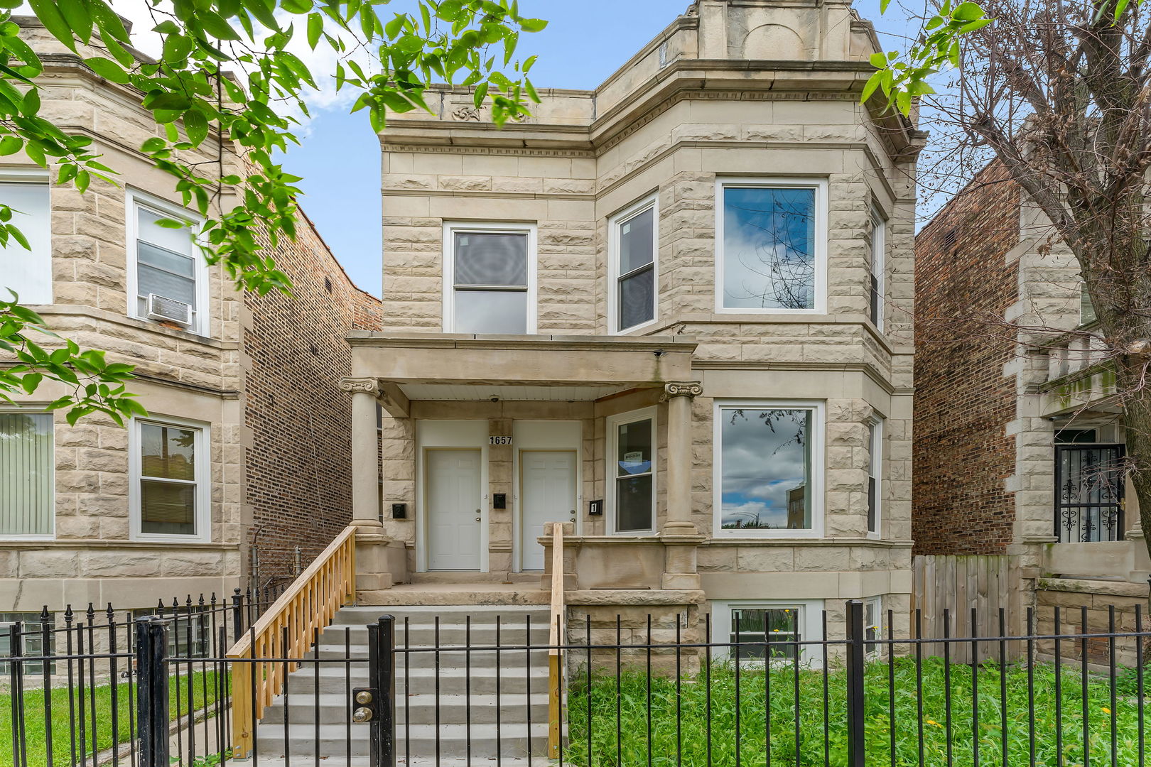Chicago, Illinois, 60623, United States, 9 Bedrooms Bedrooms, ,Residential,For Sale,1932995