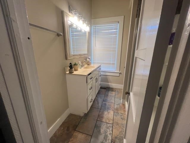 Andalusia, Alabama, 36421, United States, 6 Bedrooms Bedrooms, ,4 BathroomsBathrooms,Residential,For Sale,1793704