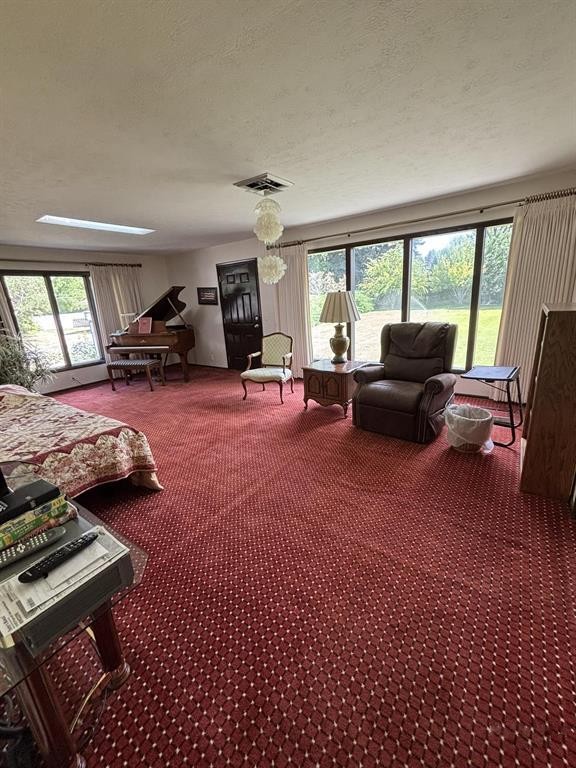 Burley, Idaho, 83318, United States, 5 Bedrooms Bedrooms, ,4 BathroomsBathrooms,Residential,For Sale,1982899