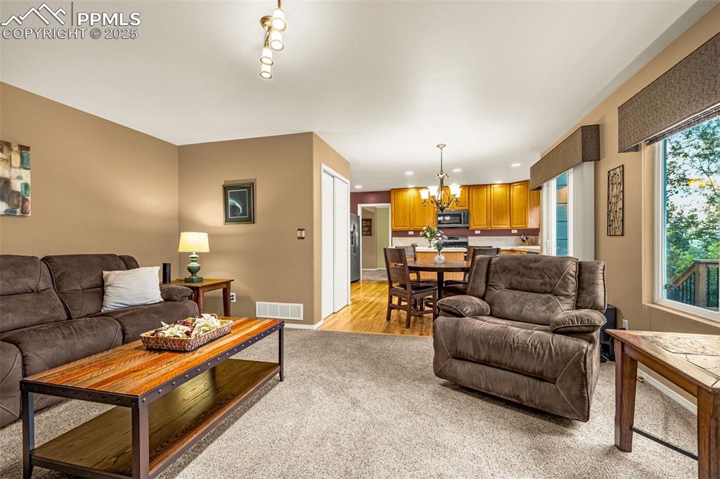 Monument, Colorado, 80132, United States, 5 Bedrooms Bedrooms, ,4 BathroomsBathrooms,Residential,For Sale,1988171