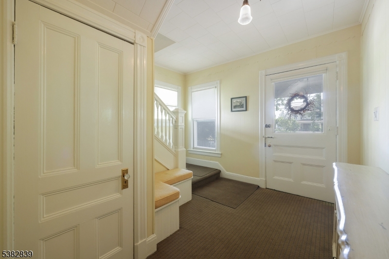 Westfield Town, New Jersey, 07090, United States, 5 Bedrooms Bedrooms, ,3 BathroomsBathrooms,Residential,For Sale,1941025