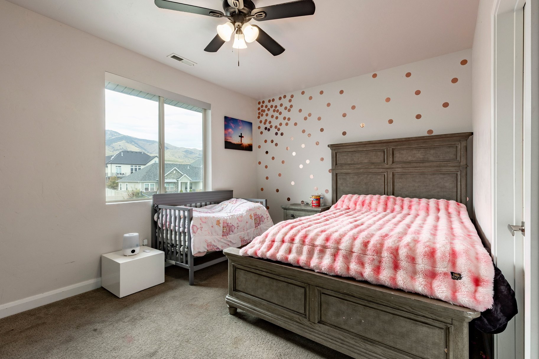  Modern Lakefront Retreat with Breathtaking Lake and Mountain Views - 物件實景