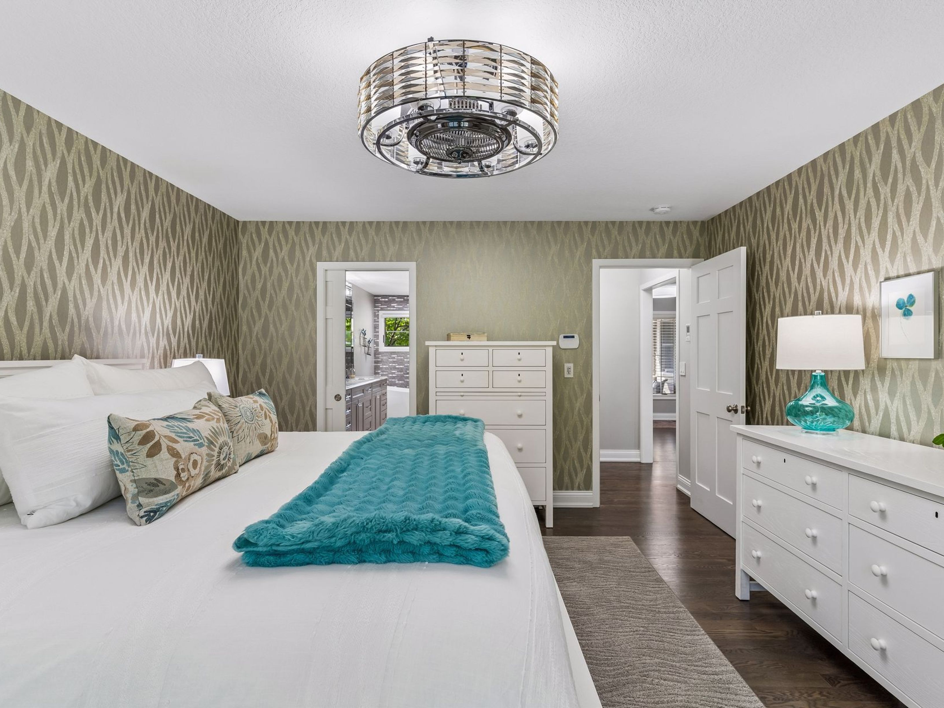  Elegant Woodbury Retreat with Luxurious Main-Level Living - 物件實景