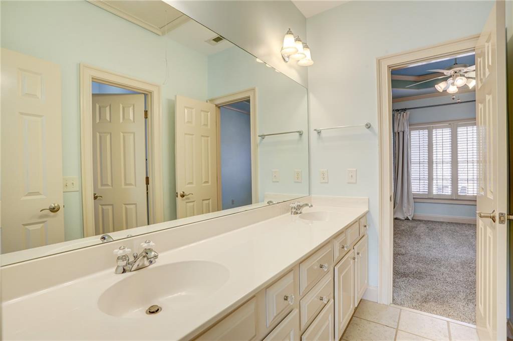 Suwanee, Georgia, 30024, United States, 5 Bedrooms Bedrooms, ,5 BathroomsBathrooms,Residential,For Sale,2025852