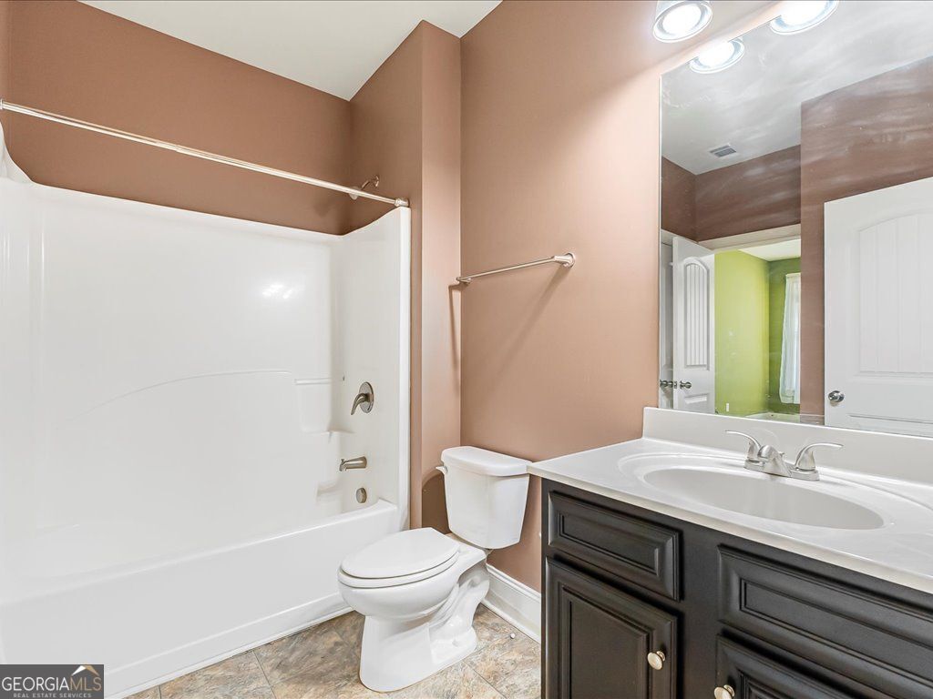 Acworth, Georgia, 30101, United States, 7 Bedrooms Bedrooms, ,6 BathroomsBathrooms,Residential,For Sale,1929934