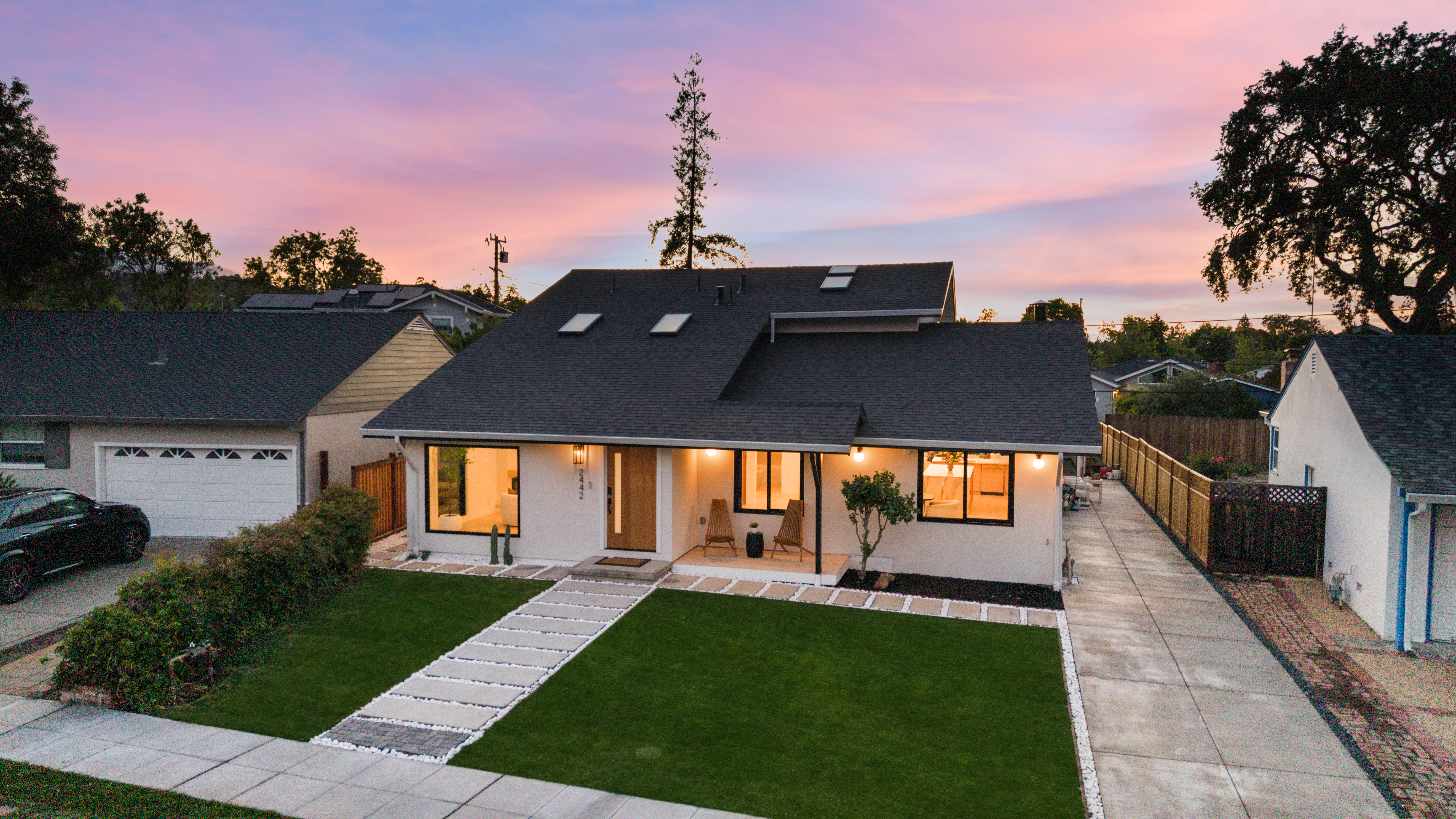  Expanded and Renovated Luxury Home - 物件實景