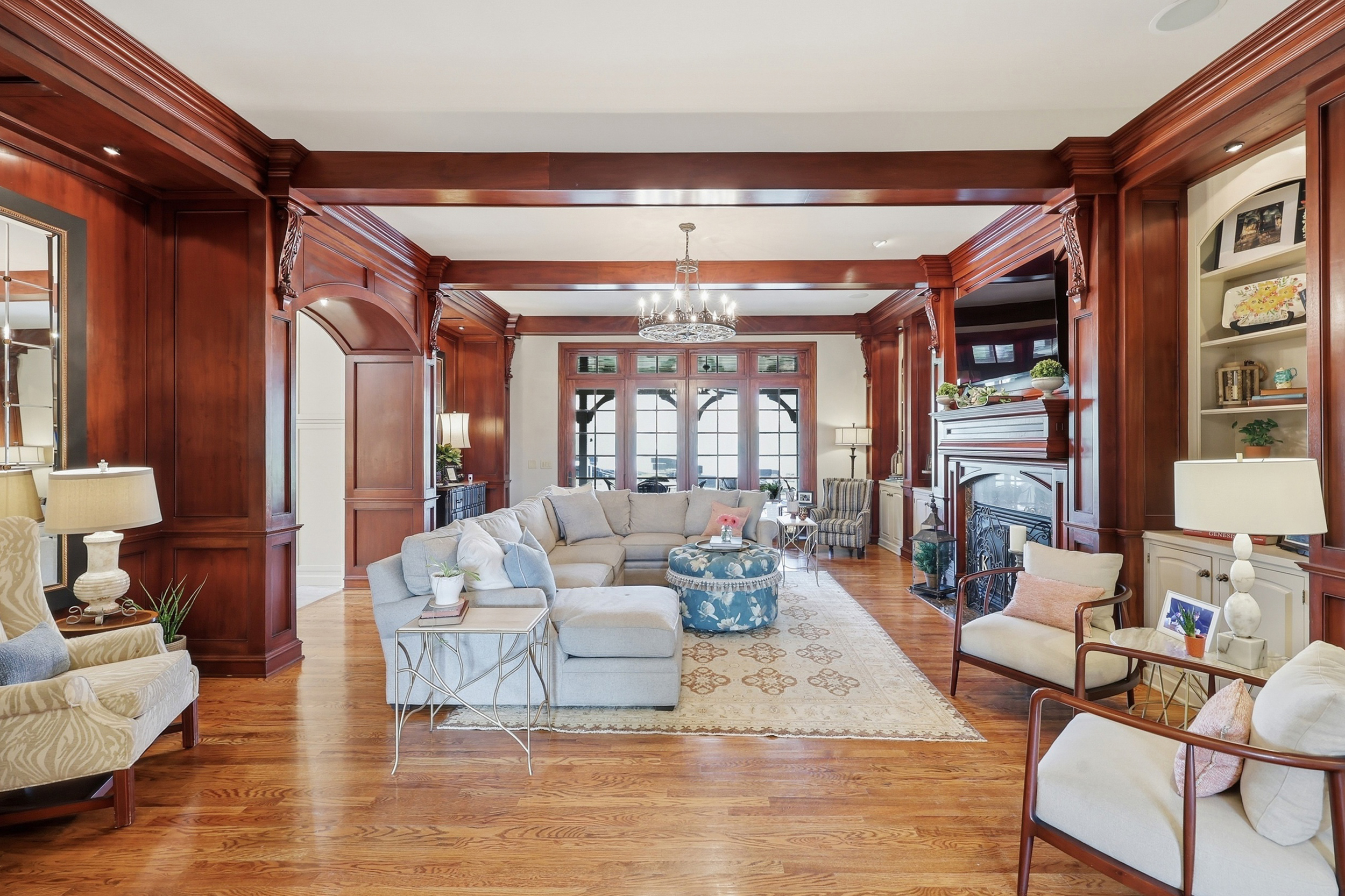  4848 Chelmsbury Lane - 物件實景