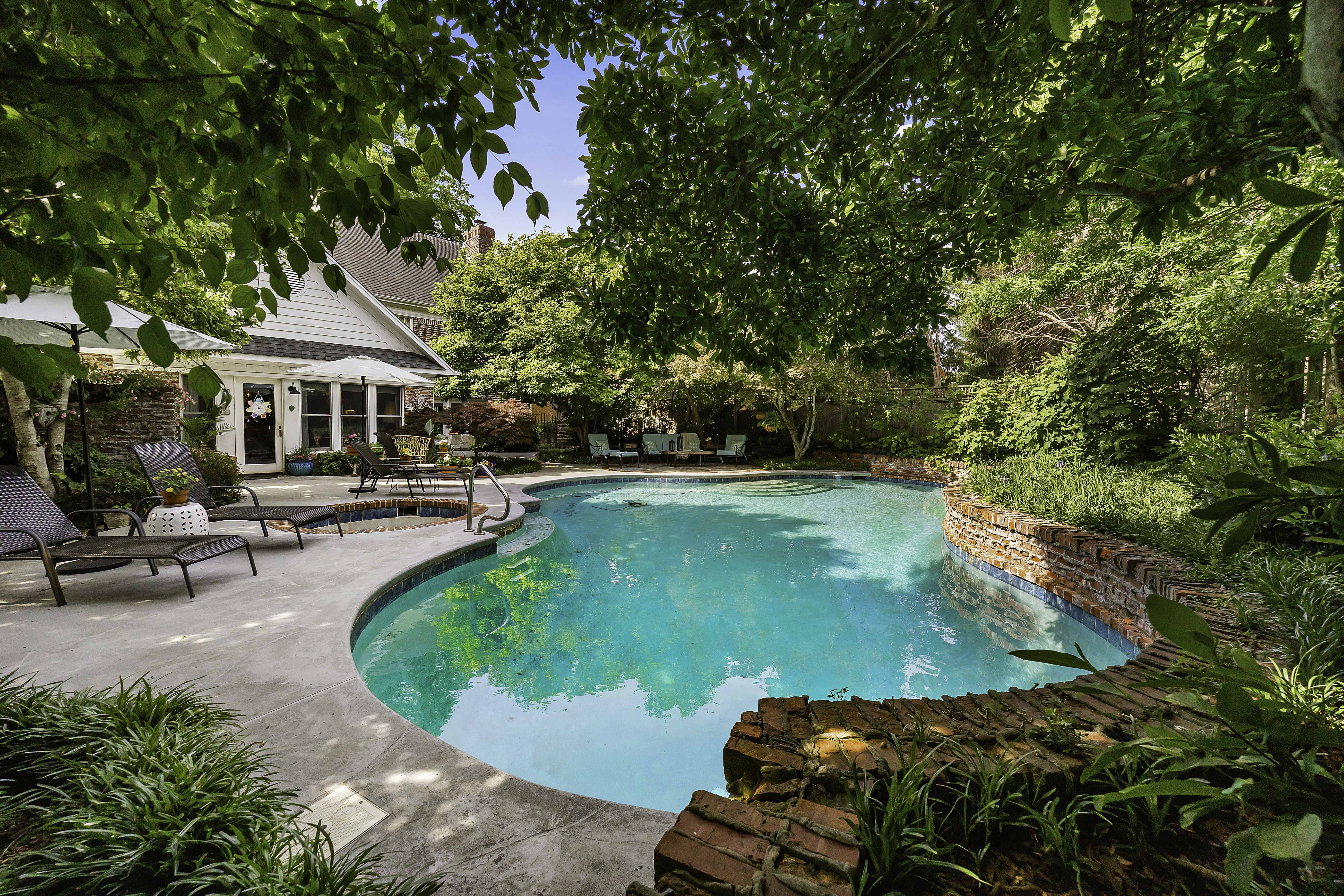  6933 Old Kent Drive, Knoxville, TN 37919 - 物件實景