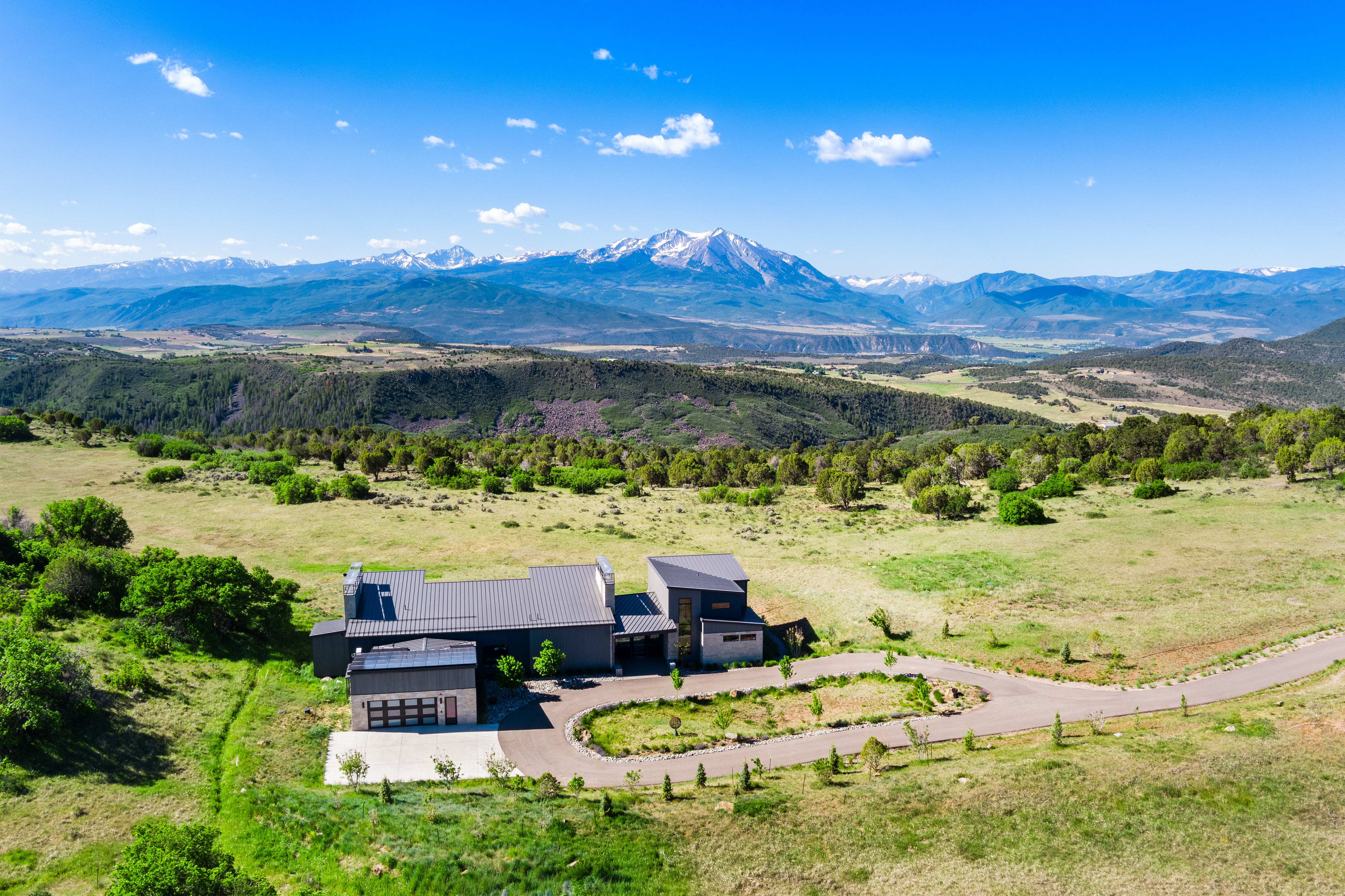  Elegant Missouri Heights Estate - 物件實景