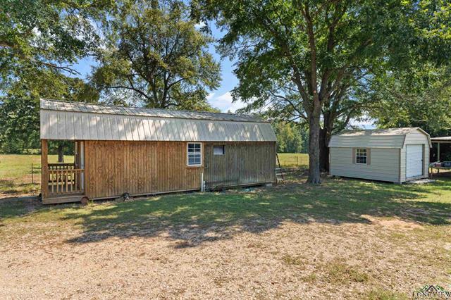 Henderson, Texas, 75652, United States, 3 Bedrooms Bedrooms, ,2 BathroomsBathrooms,Residential,For Sale,1958802