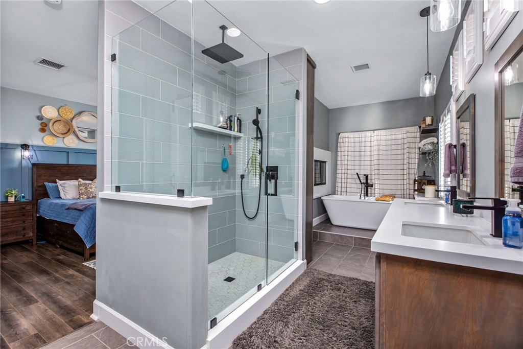 Canyon Lake, California, 92587, United States, 4 Bedrooms Bedrooms, ,3 BathroomsBathrooms,Residential,For Sale,2015343