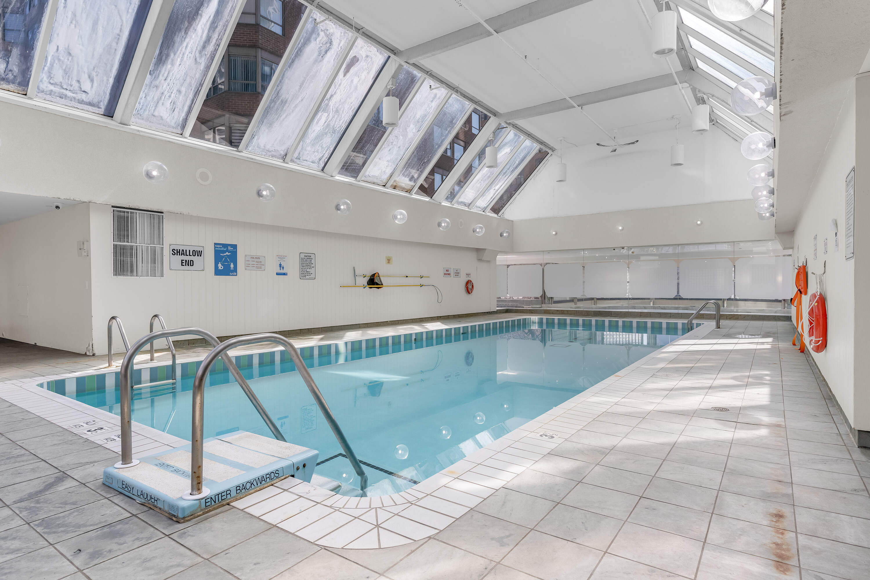  Steps to Square One - 物件實景