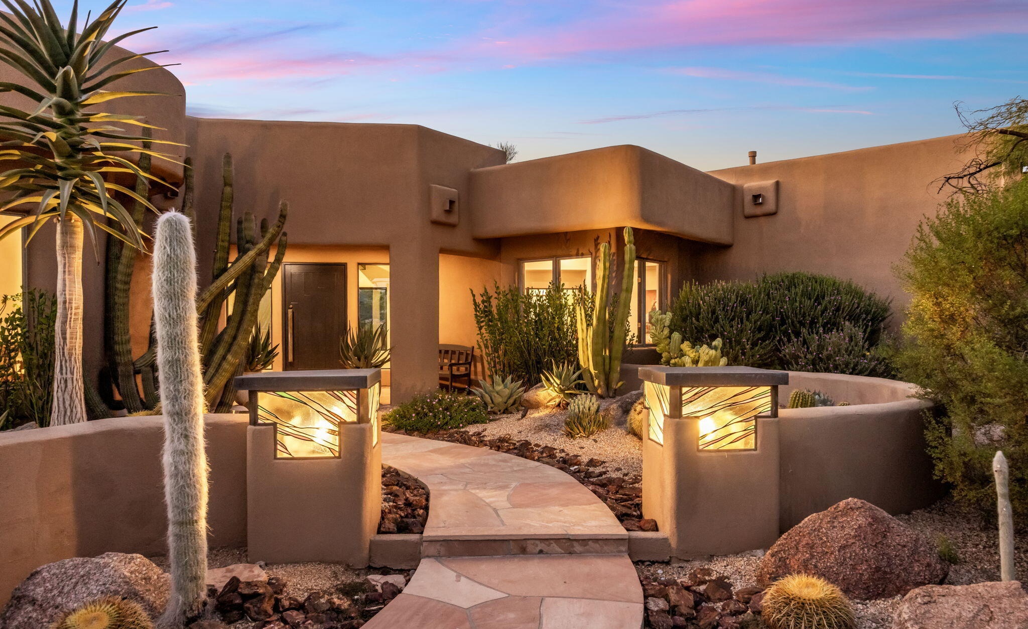  10046 E Hidden Valley Rd  Scottsdale, AZ - 物件實景