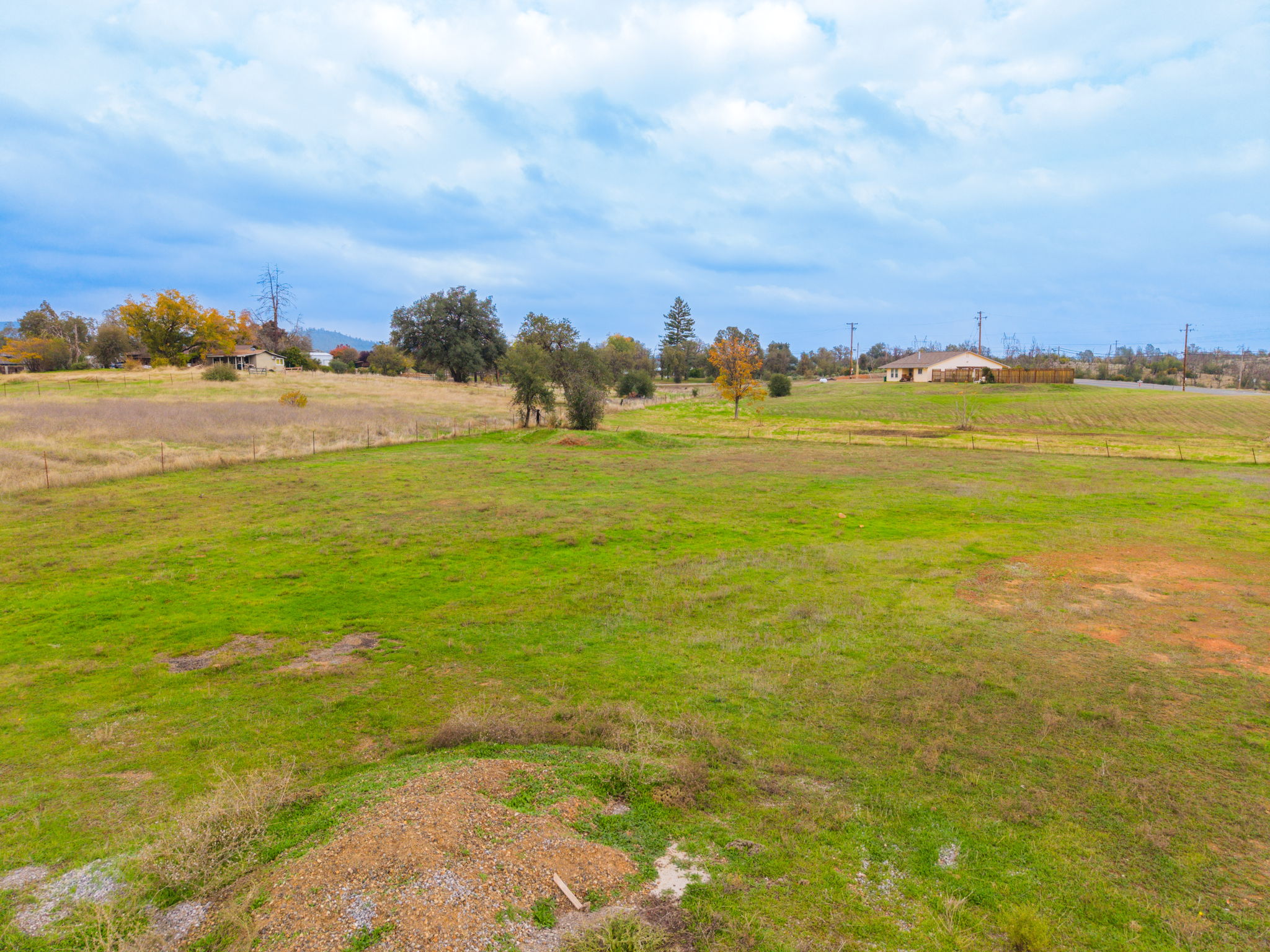 Redding, California, 96003, United States, 5 Bedrooms Bedrooms, ,4 BathroomsBathrooms,Residential,For Sale,2006033