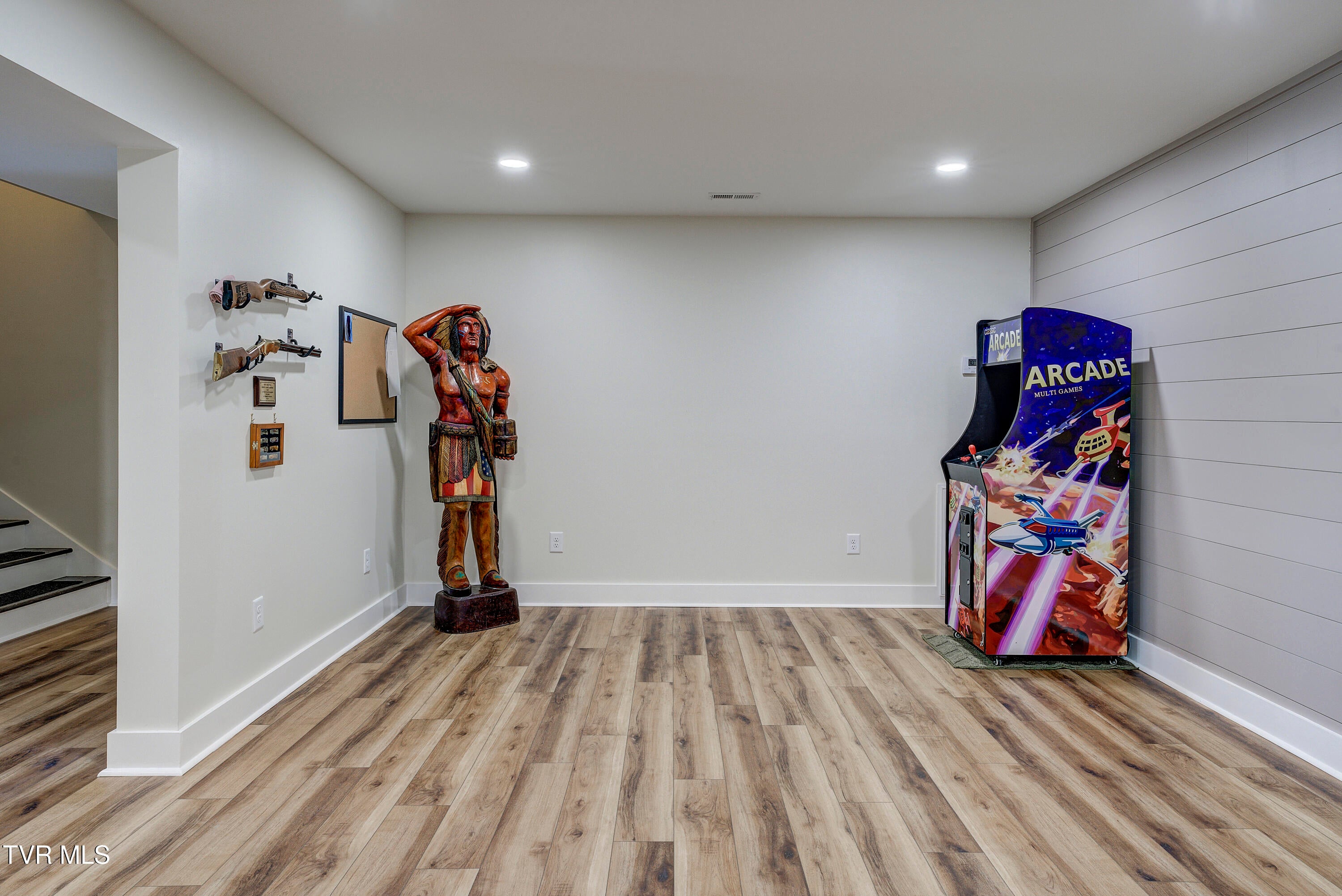 Jonesborough, Tennessee, 37659, United States, 3 Bedrooms Bedrooms, ,3 BathroomsBathrooms,Residential,For Sale,2000910