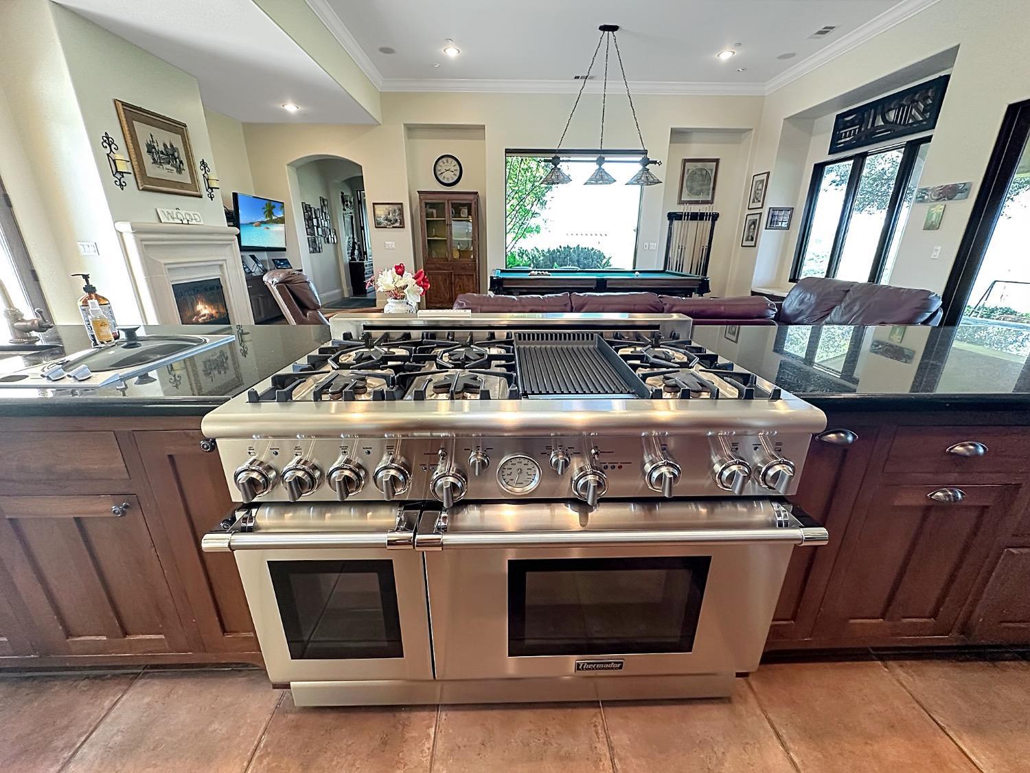 Grass Valley, California, 95949, United States, 4 Bedrooms Bedrooms, ,5 BathroomsBathrooms,Residential,For Sale,1974160