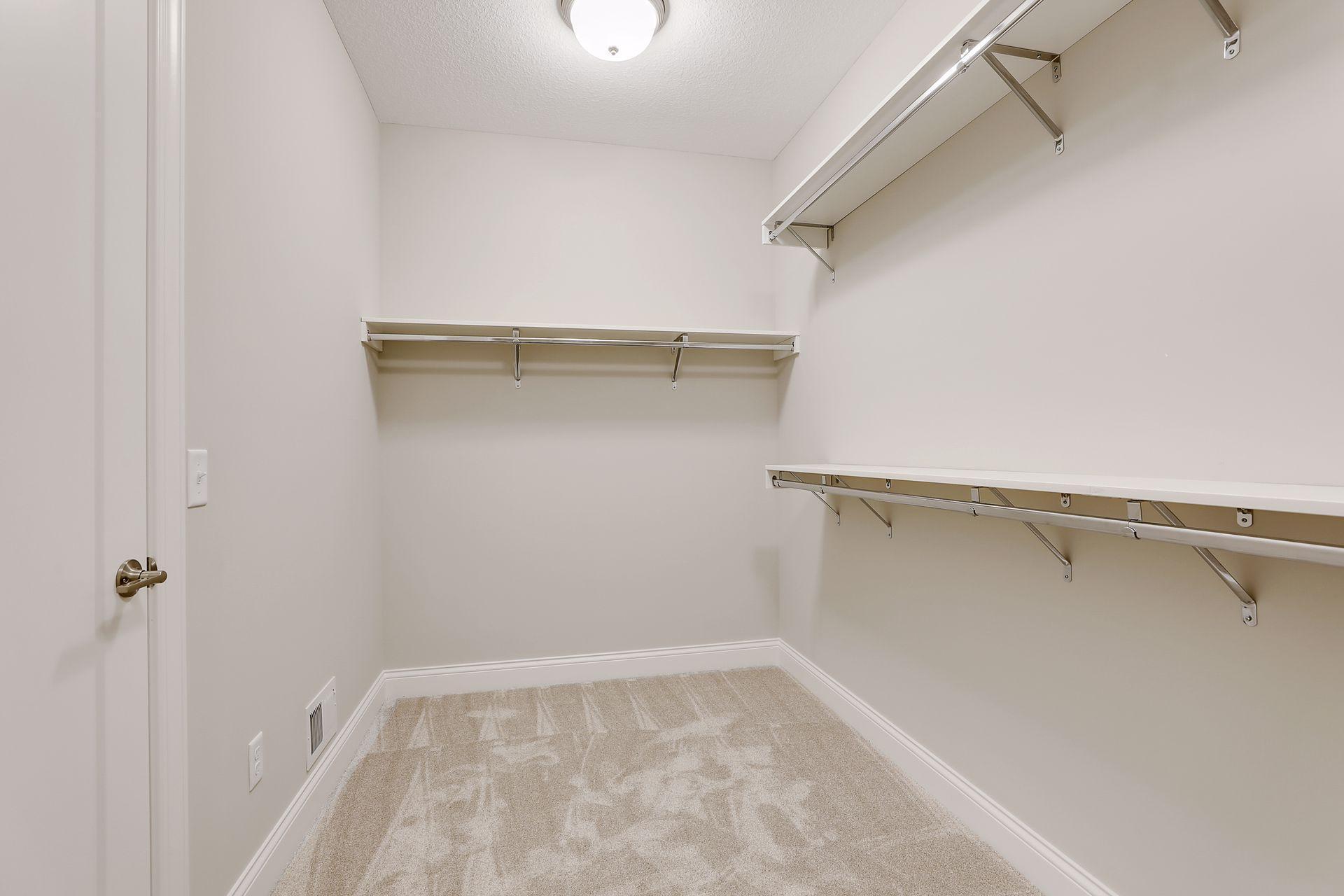 Minnetrista, Minnesota, 55331, United States, 3 Bedrooms Bedrooms, ,3 BathroomsBathrooms,Residential,For Sale,1991636