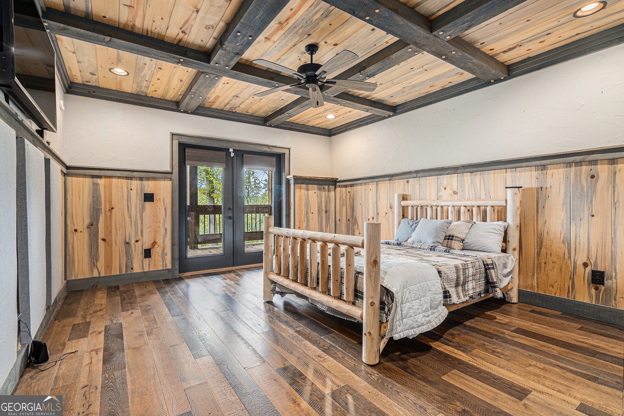 Ellijay, Georgia, 30540, United States, 5 Bedrooms Bedrooms, ,5 BathroomsBathrooms,Residential,For Sale,1952564