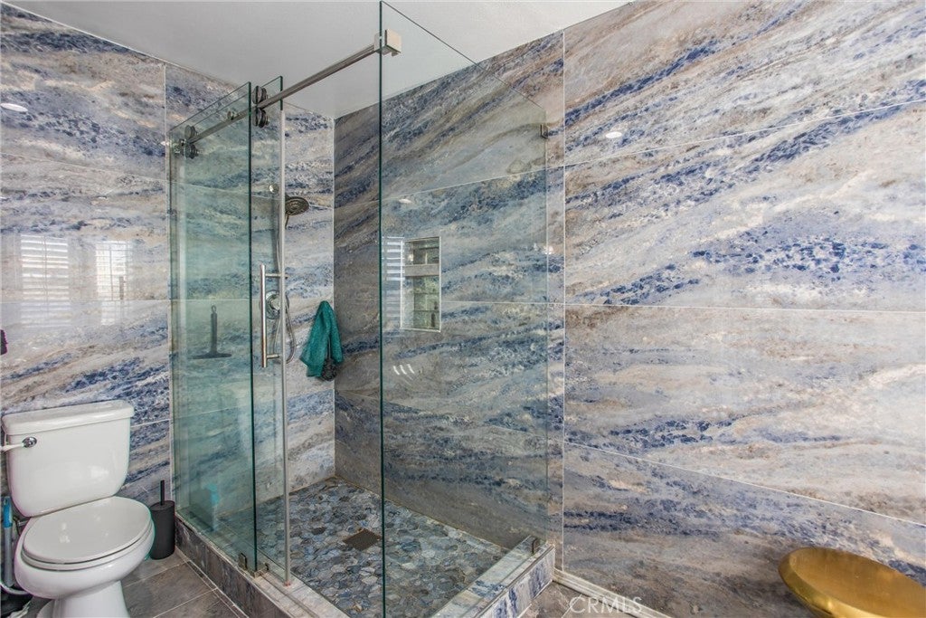 Yucaipa, California, 92399, United States, 5 Bedrooms Bedrooms, ,3 BathroomsBathrooms,Residential,For Sale,1980066