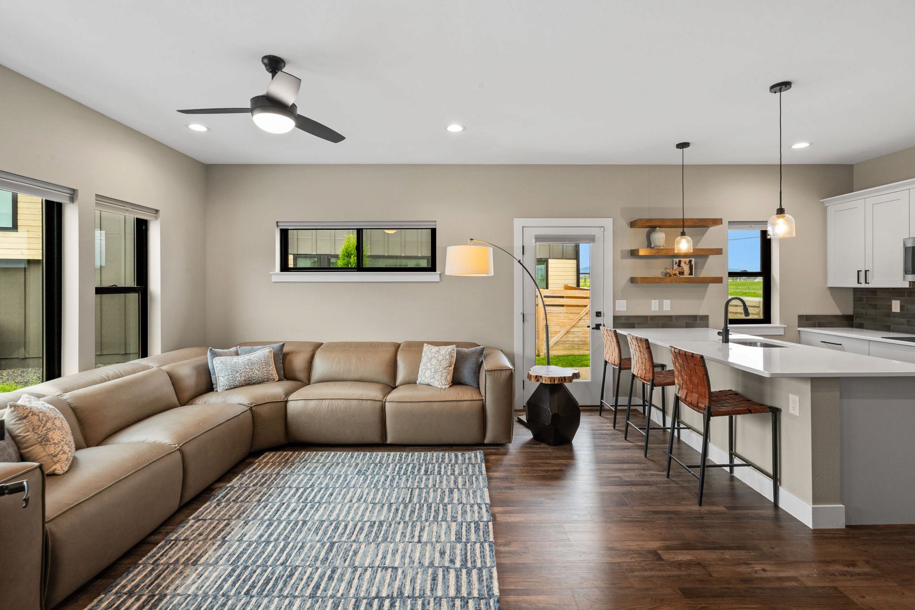  1813 Windrow Dr - 物件實景