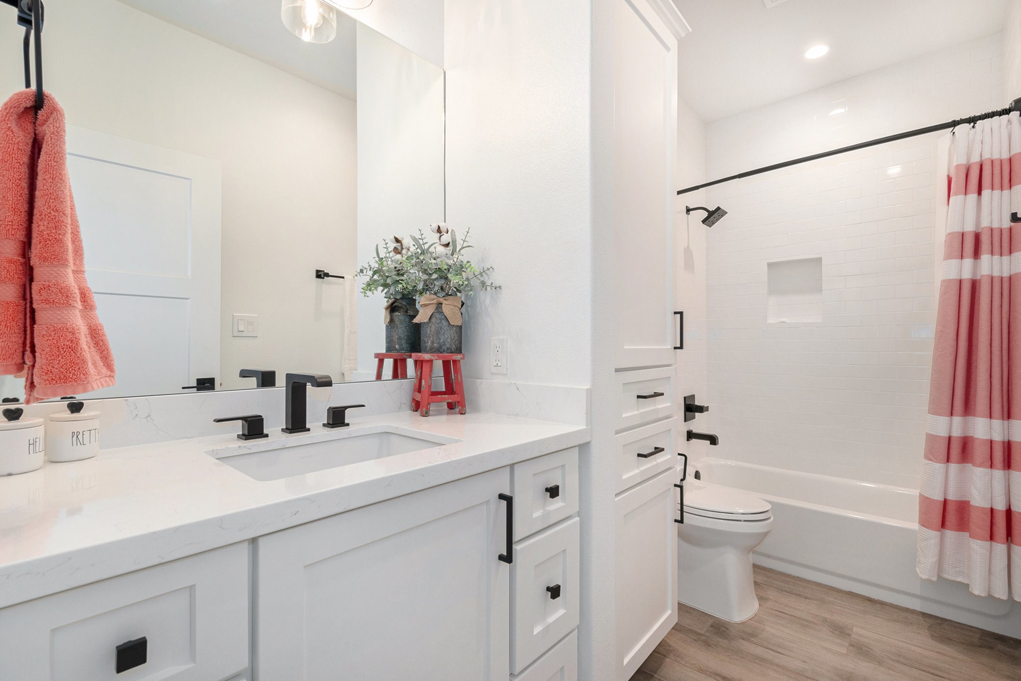 Point Blank, Texas, 77364, United States, 4 Bedrooms Bedrooms, ,4 BathroomsBathrooms,Residential,For Sale,1846519