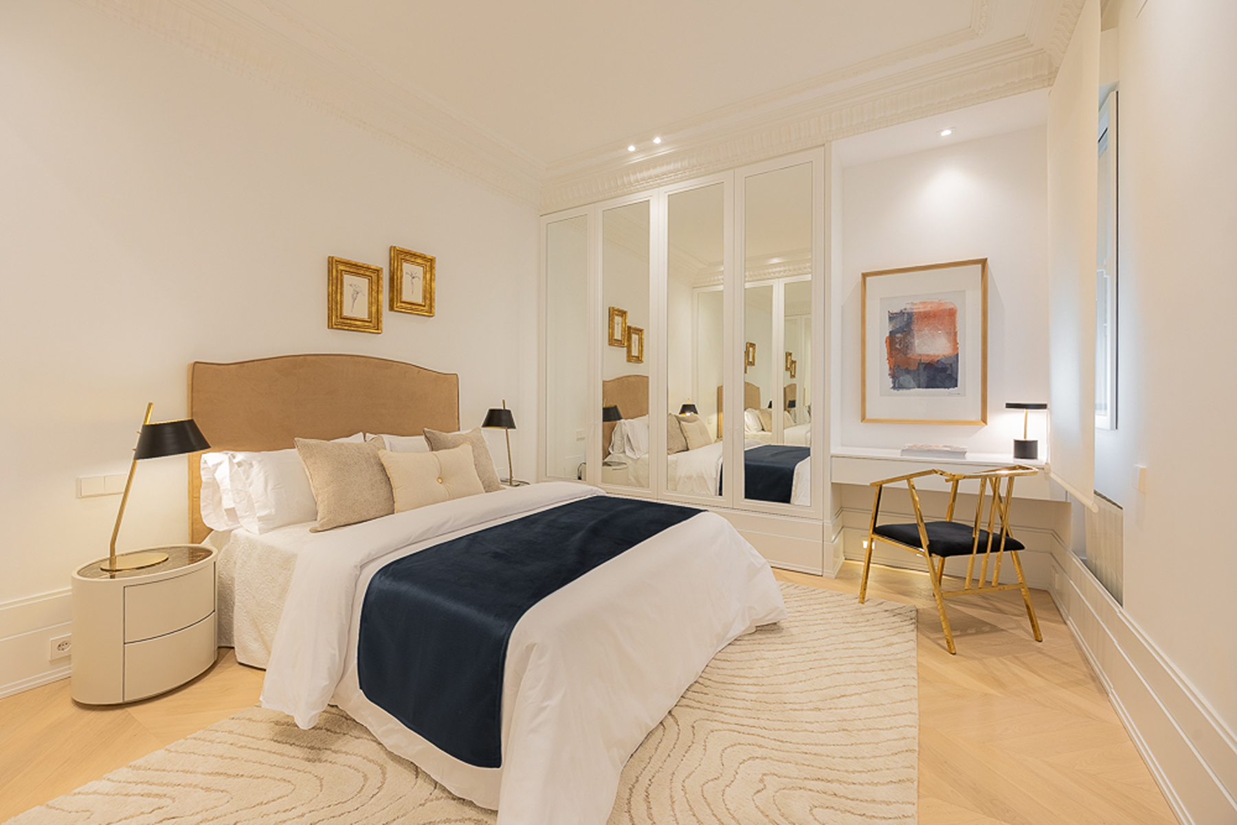  Classic renovated home with 3 suites and balconies in Chamberí, Madrid - 物件實景