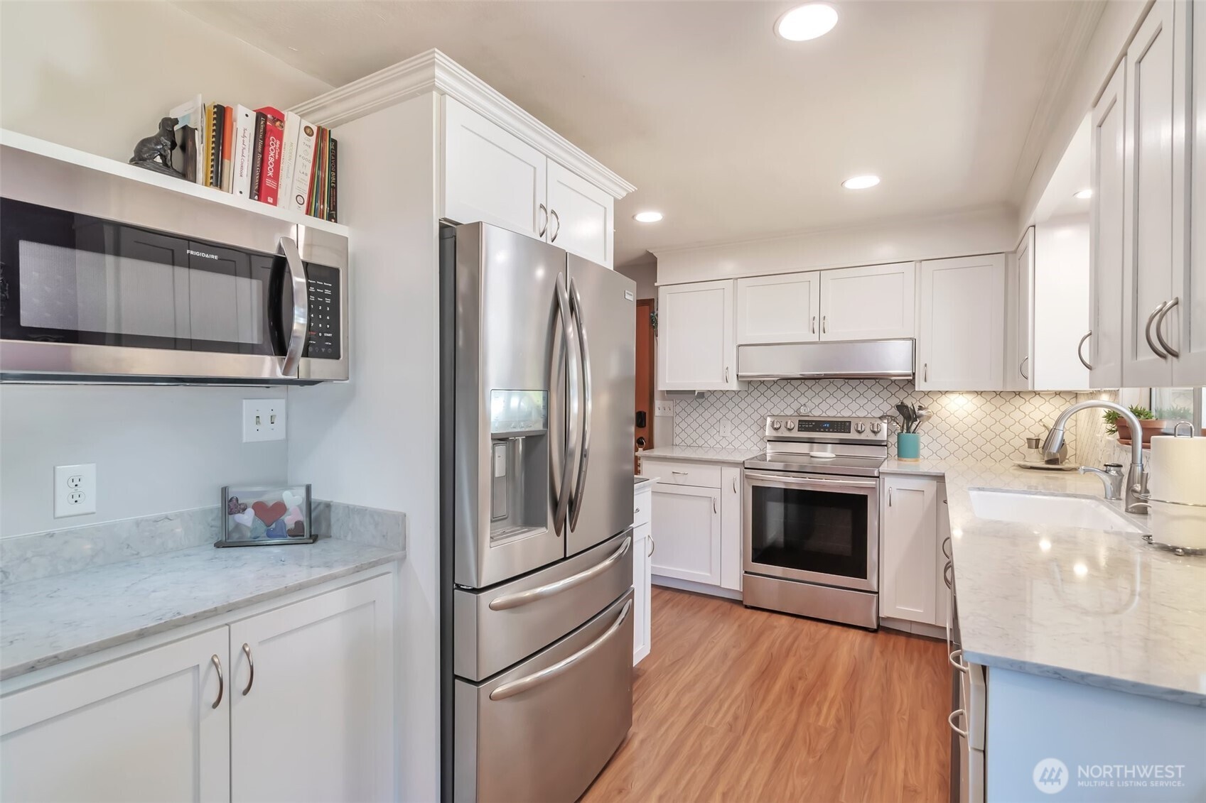 Seattle, Washington, 98125, United States, 4 Bedrooms Bedrooms, ,1 BathroomBathrooms,Residential,For Sale,1977932