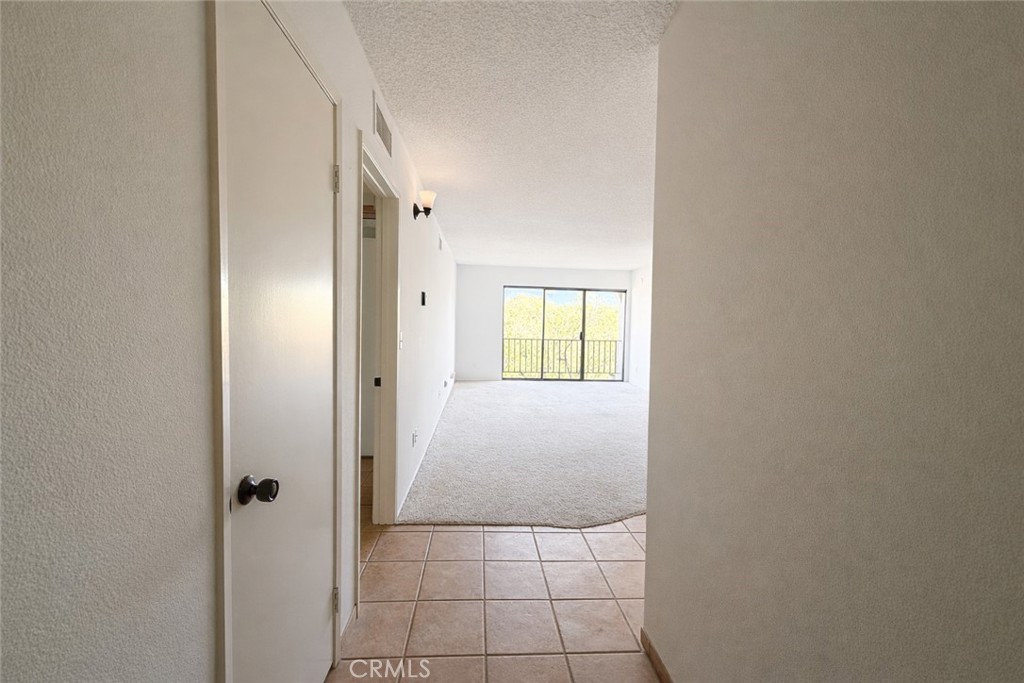 San Diego, California, 92103, United States, 2 Bedrooms Bedrooms, ,1 BathroomBathrooms,Residential,For Sale,2007825