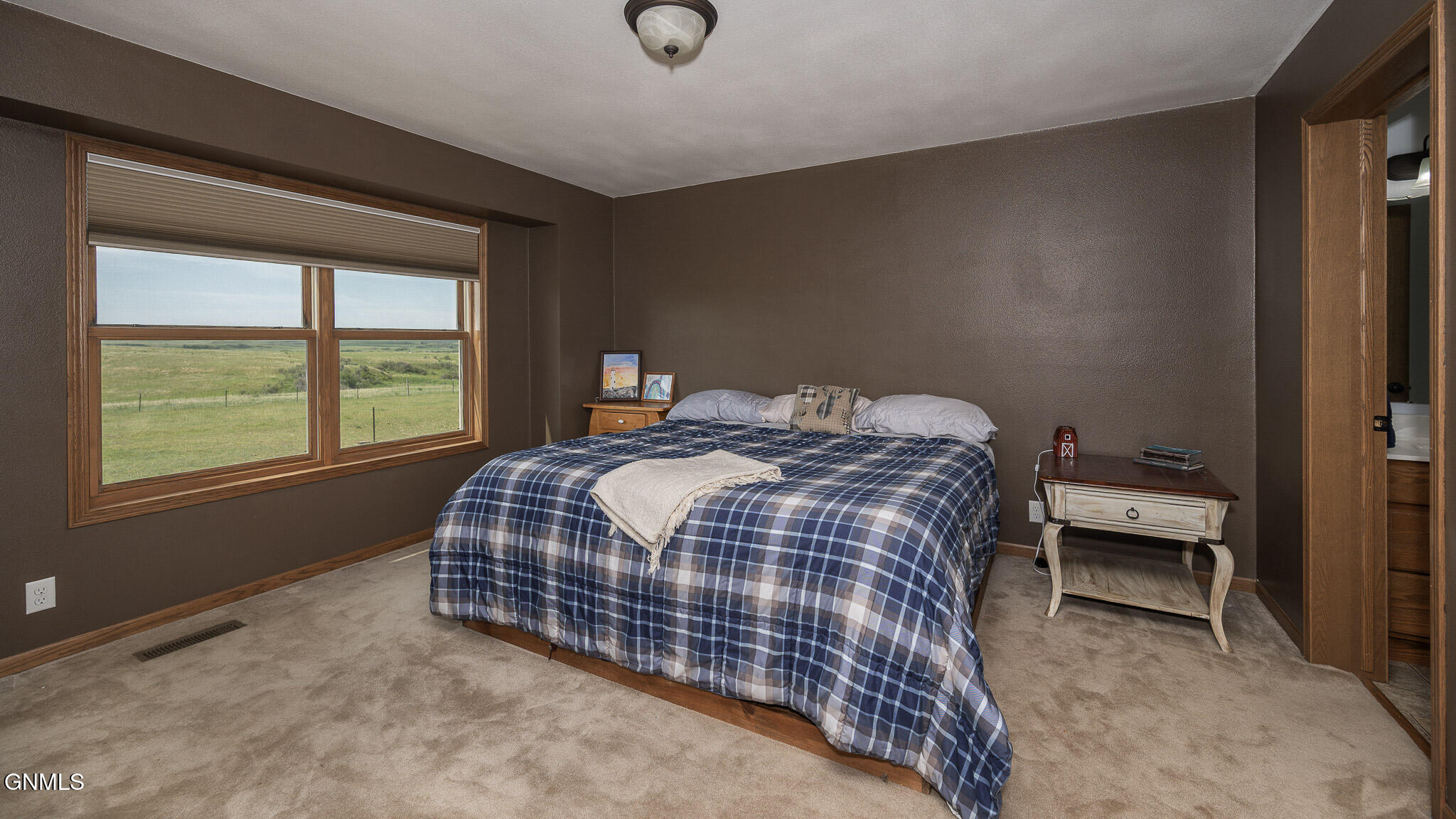 Zap, North Dakota, 58580, United States, 4 Bedrooms Bedrooms, ,1 BathroomBathrooms,Residential,For Sale,1937201