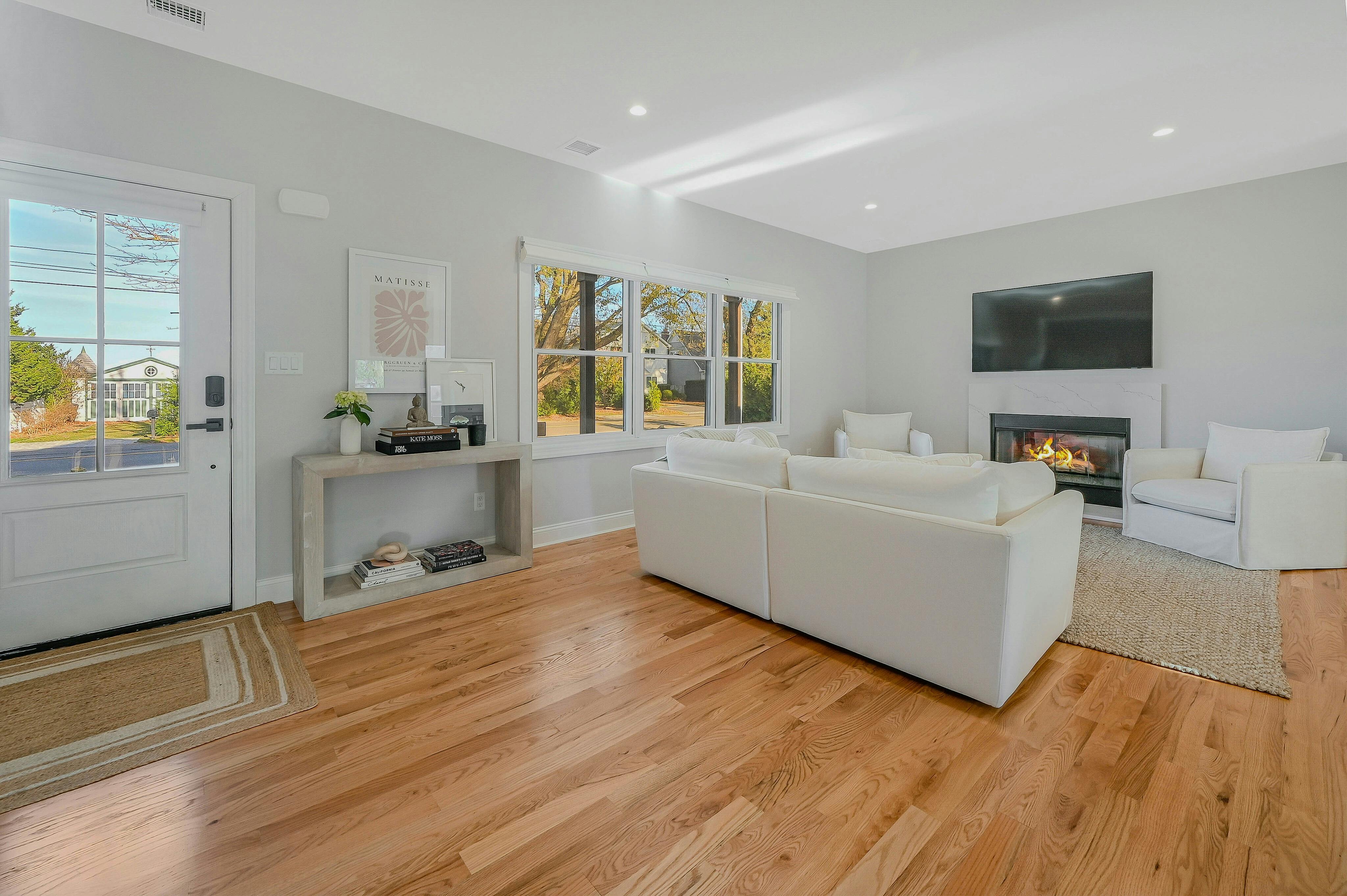 Greenport, New York, 11944, United States, 5 Bedrooms Bedrooms, ,4 BathroomsBathrooms,Residential,For Sale,1792351