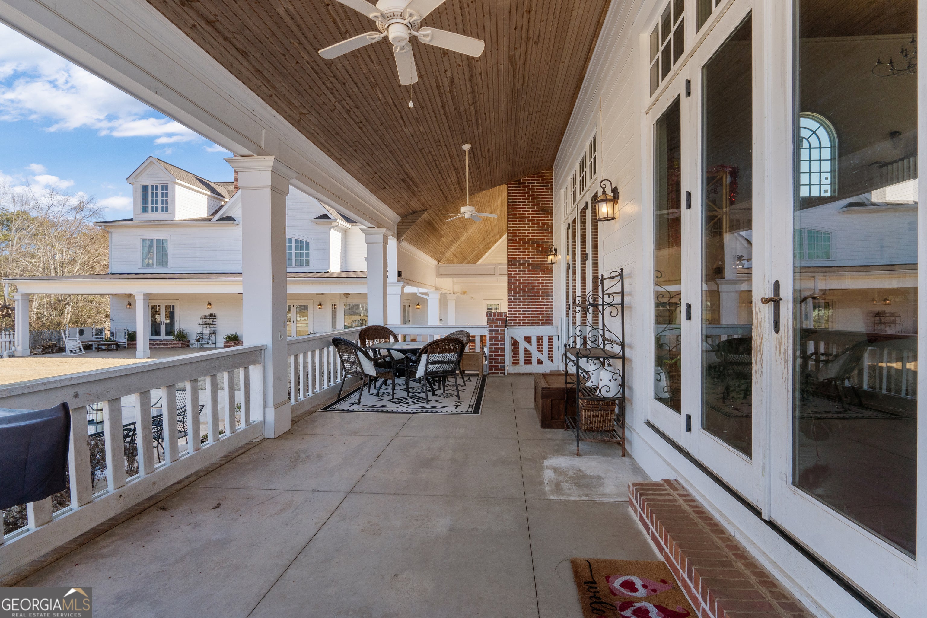 Roopville, Georgia, 30170, United States, 5 Bedrooms Bedrooms, ,5 BathroomsBathrooms,Residential,For Sale,2014555