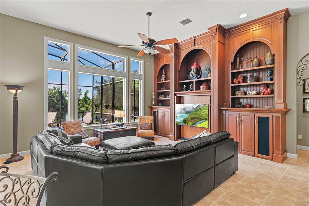 Lake Mary, Florida, 32746, United States, 5 Bedrooms Bedrooms, ,4 BathroomsBathrooms,Residential,For Sale,1827017