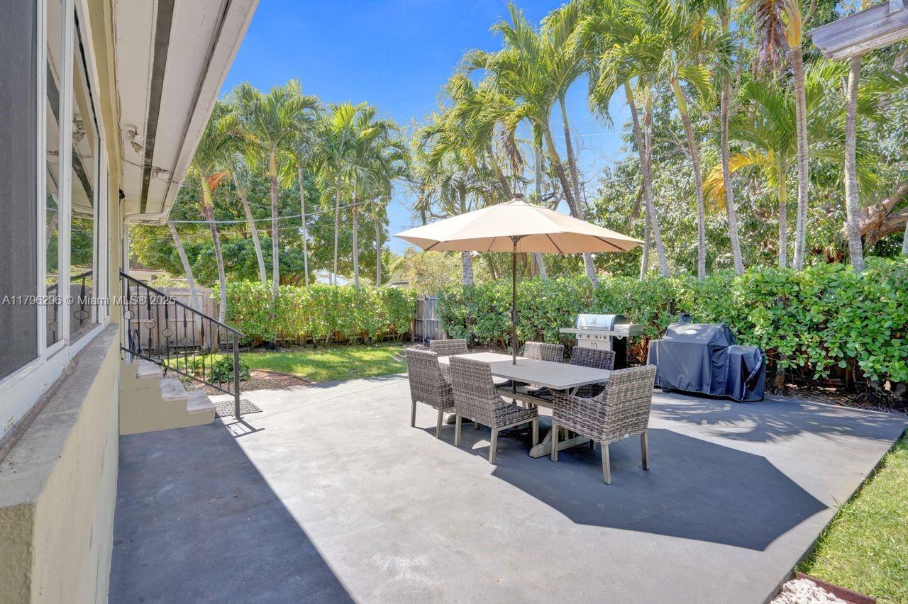 Miami Shores, Florida, 33138, United States, 2 Bedrooms Bedrooms, ,2 BathroomsBathrooms,Residential,For Sale,1804509