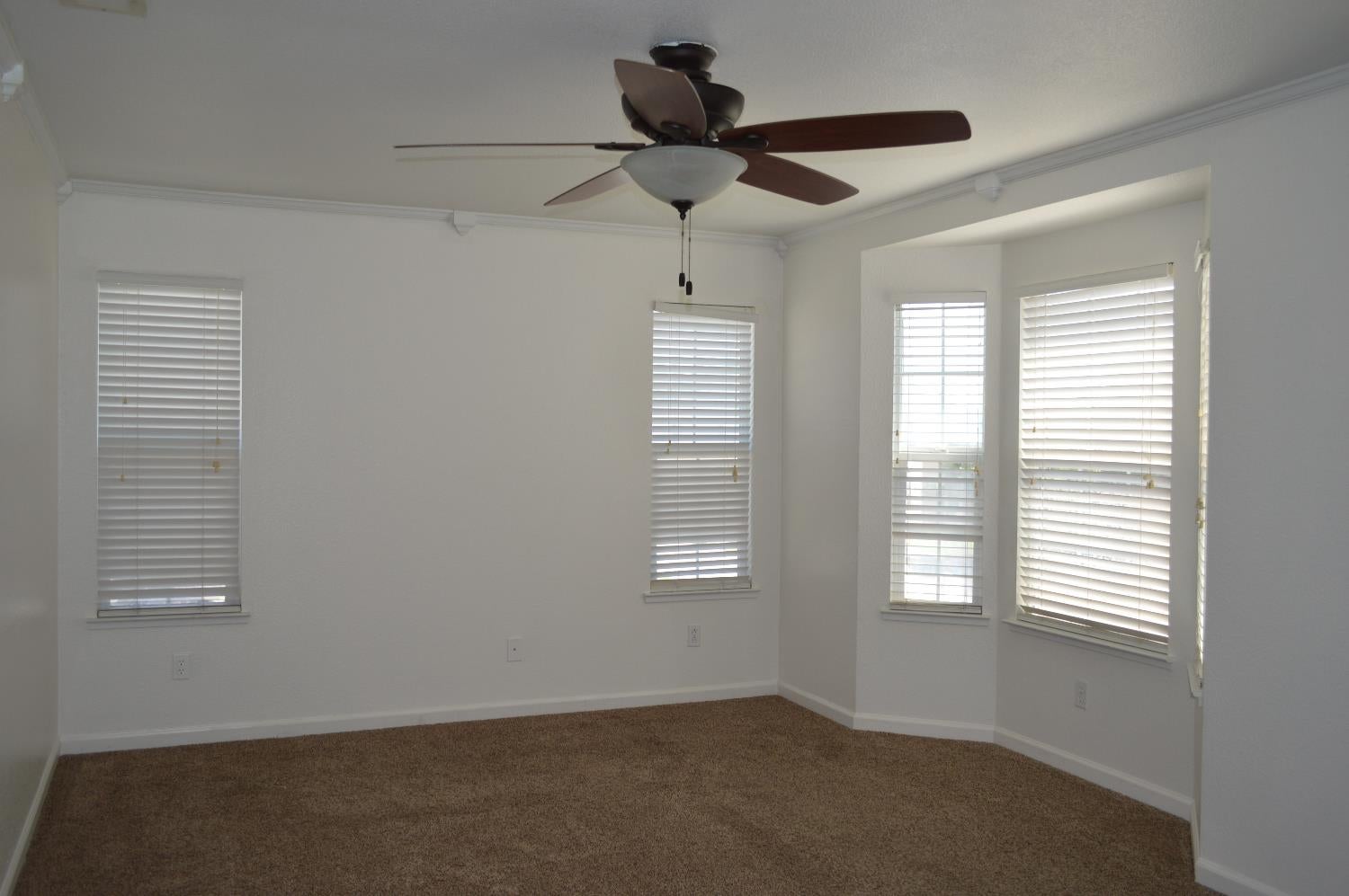 Turlock, California, 95382, United States, 3 Bedrooms Bedrooms, ,2 BathroomsBathrooms,Residential,For Sale,1992840