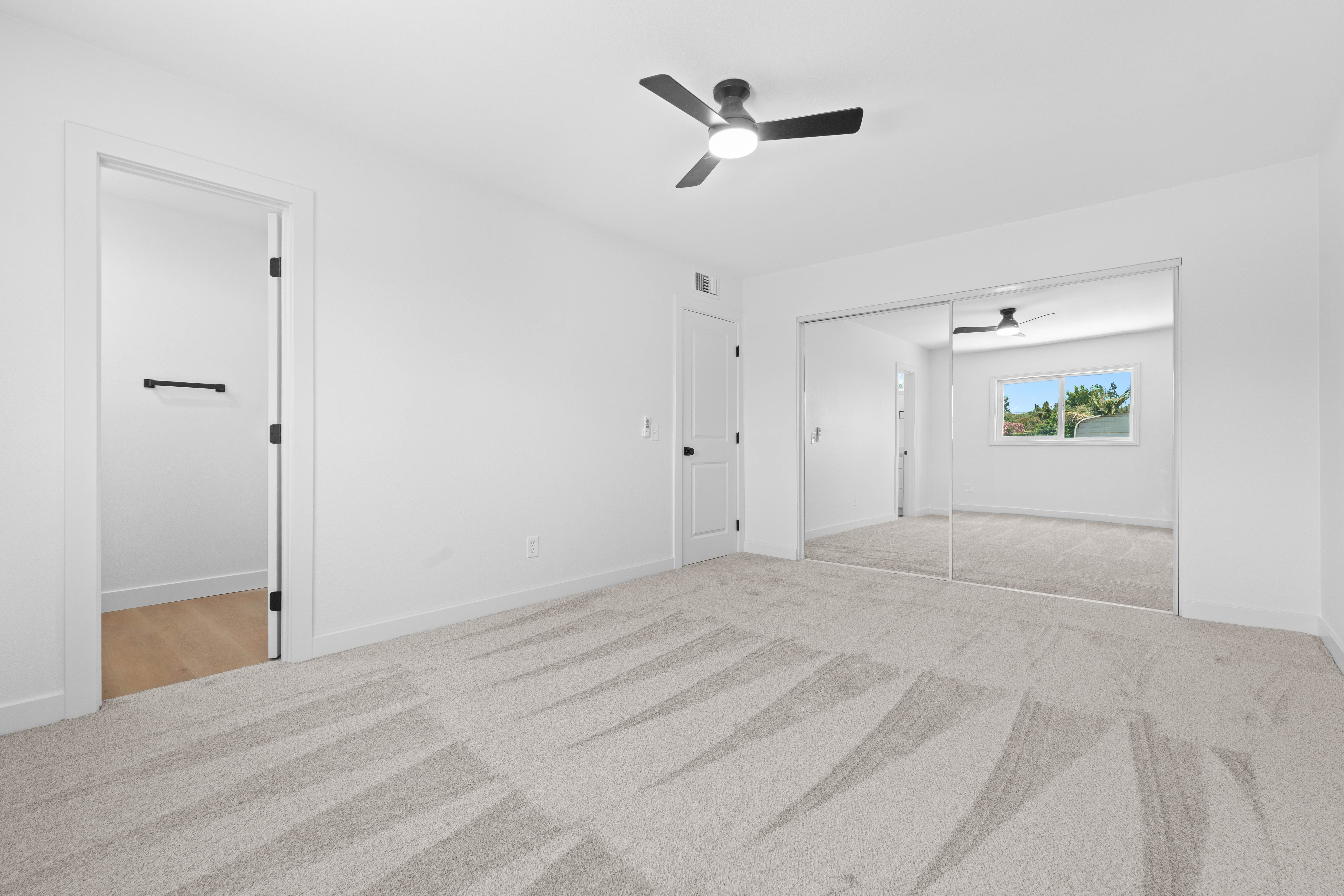  2463 Falling Oak Drive, Riverside, CA 92506 - 物件實景