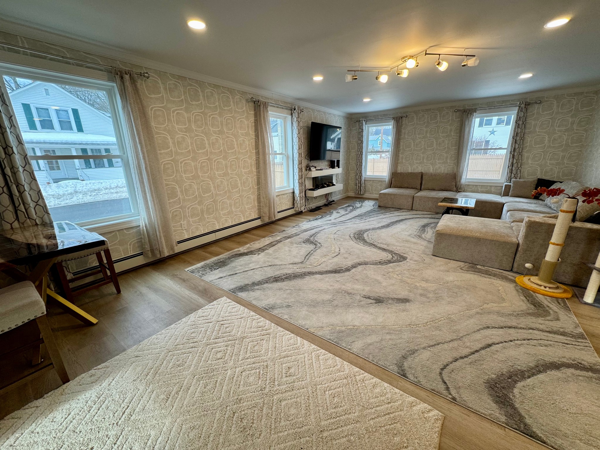  8 Labrecque Street - 物件實景