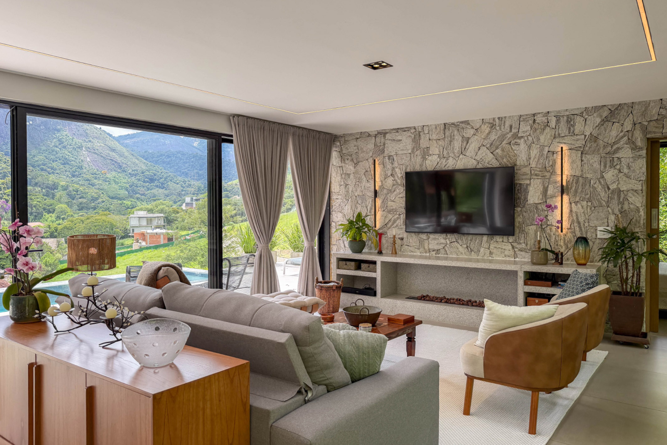  Contemporary residence with four suites in Fazenda Marambaia - 物件實景