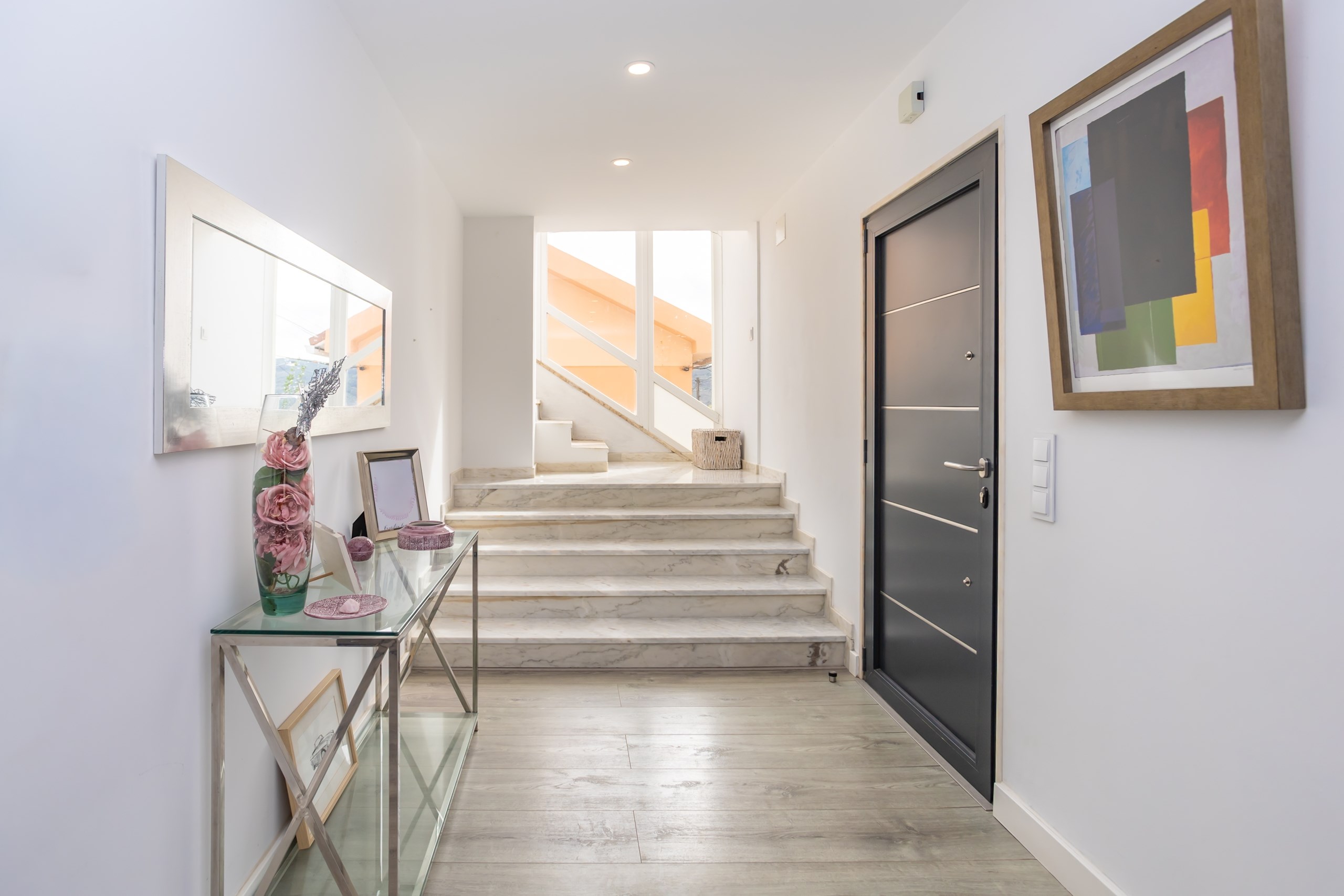 Loures, Lisbon, 2670-560, PT, 5 Bedrooms Bedrooms, ,3 BathroomsBathrooms,Residential,For Sale,1989673