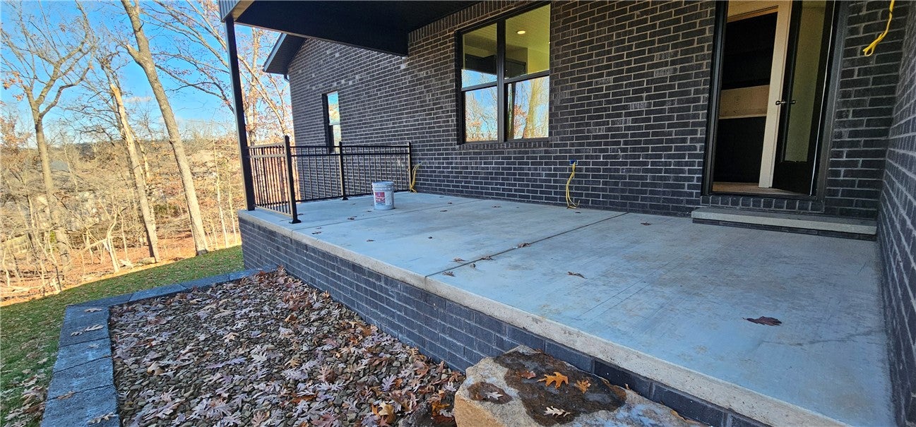 Bella Vista, Arkansas, 72714, United States, 2 Bedrooms Bedrooms, ,2 BathroomsBathrooms,Residential,For Sale,1997374