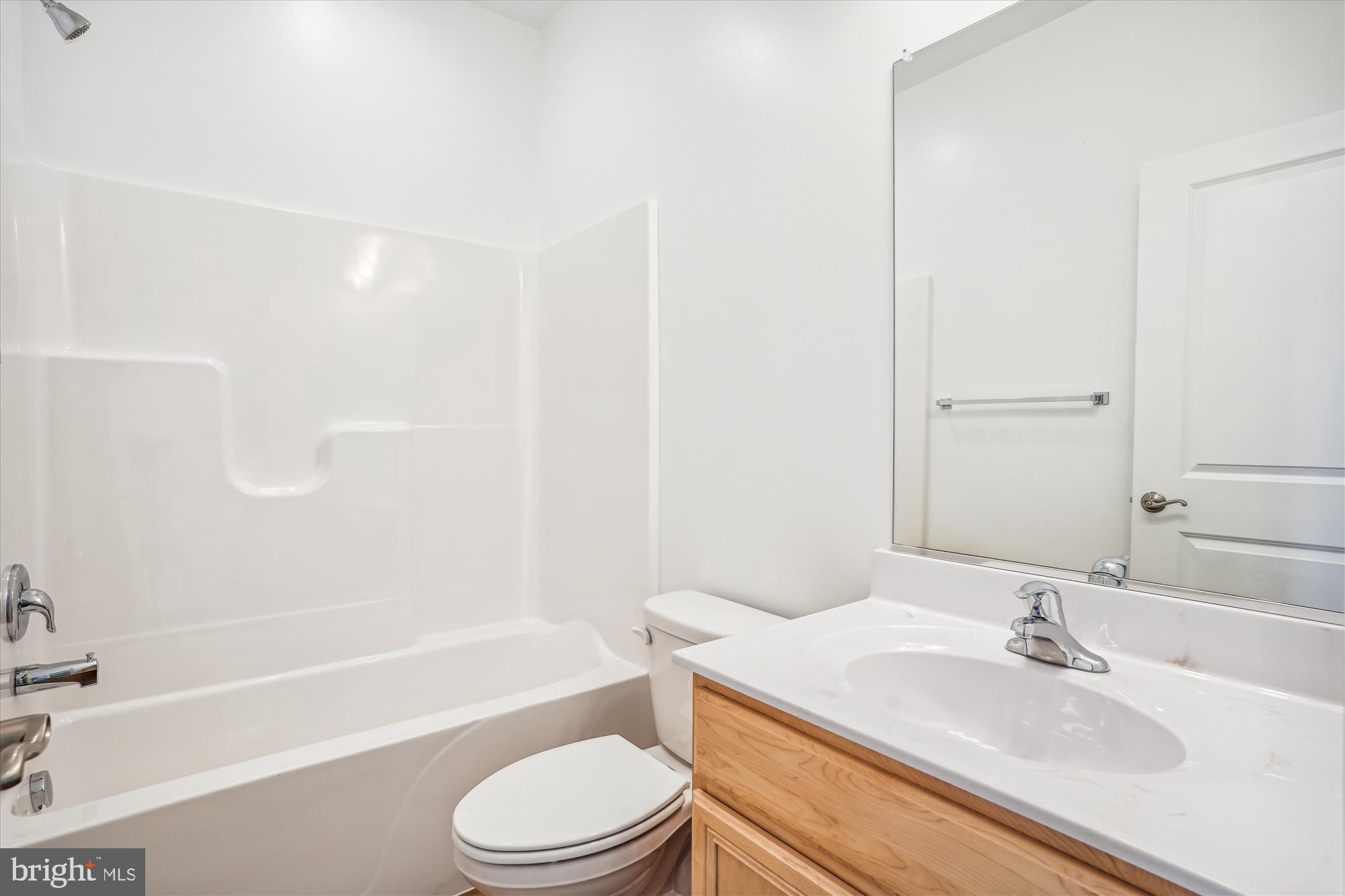 Culpeper, Virginia, 22701, United States, 3 Bedrooms Bedrooms, ,2 BathroomsBathrooms,Residential,For Sale,1980884