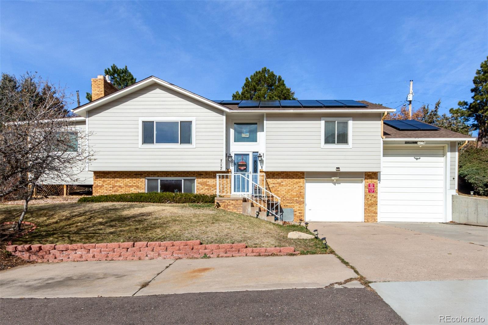 Castle Rock, Colorado, 80104, United States, 3 Bedrooms Bedrooms, ,1 BathroomBathrooms,Residential,For Sale,1963788